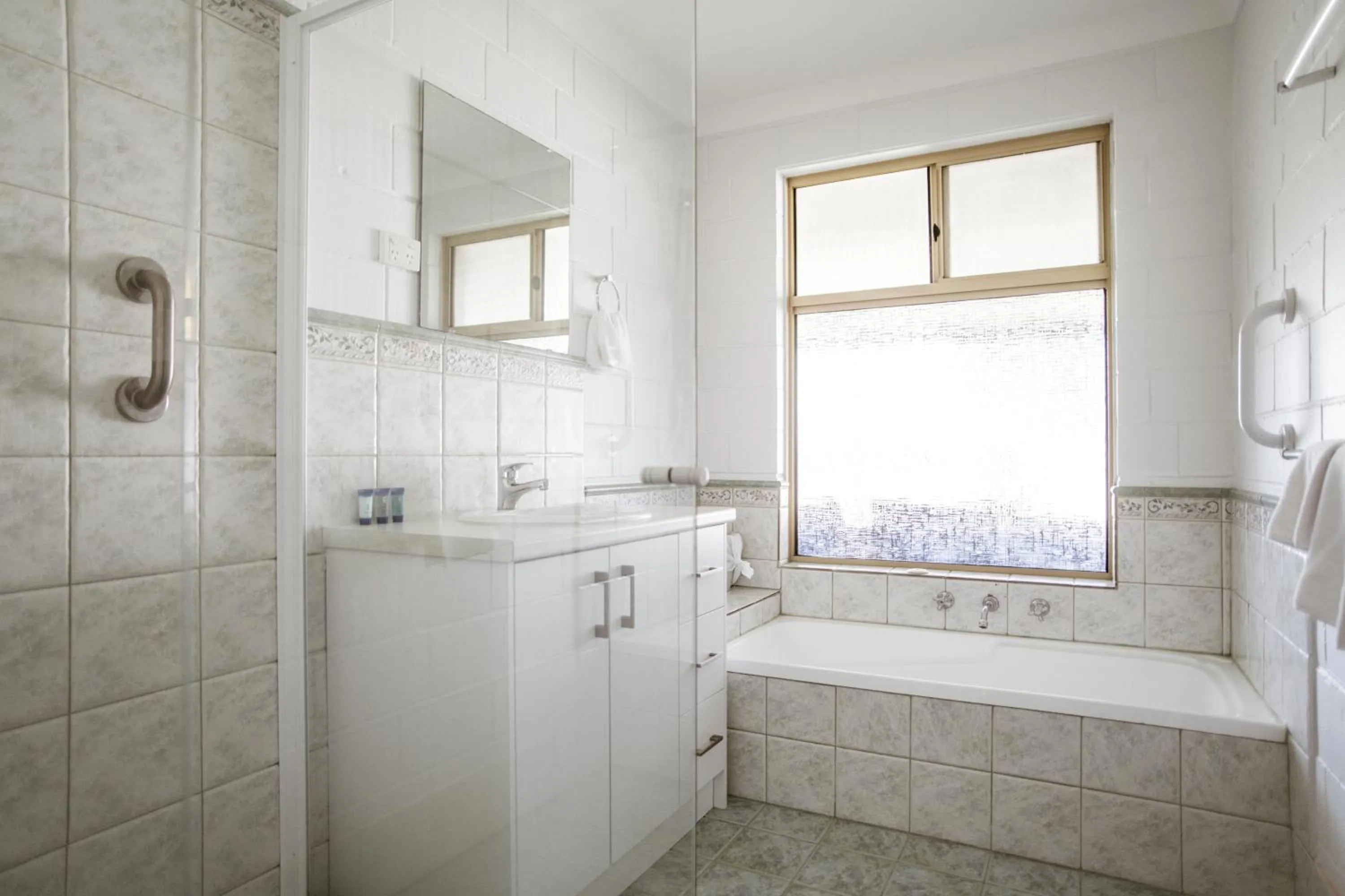 Bathroom in Archipelago Apartments Esperance