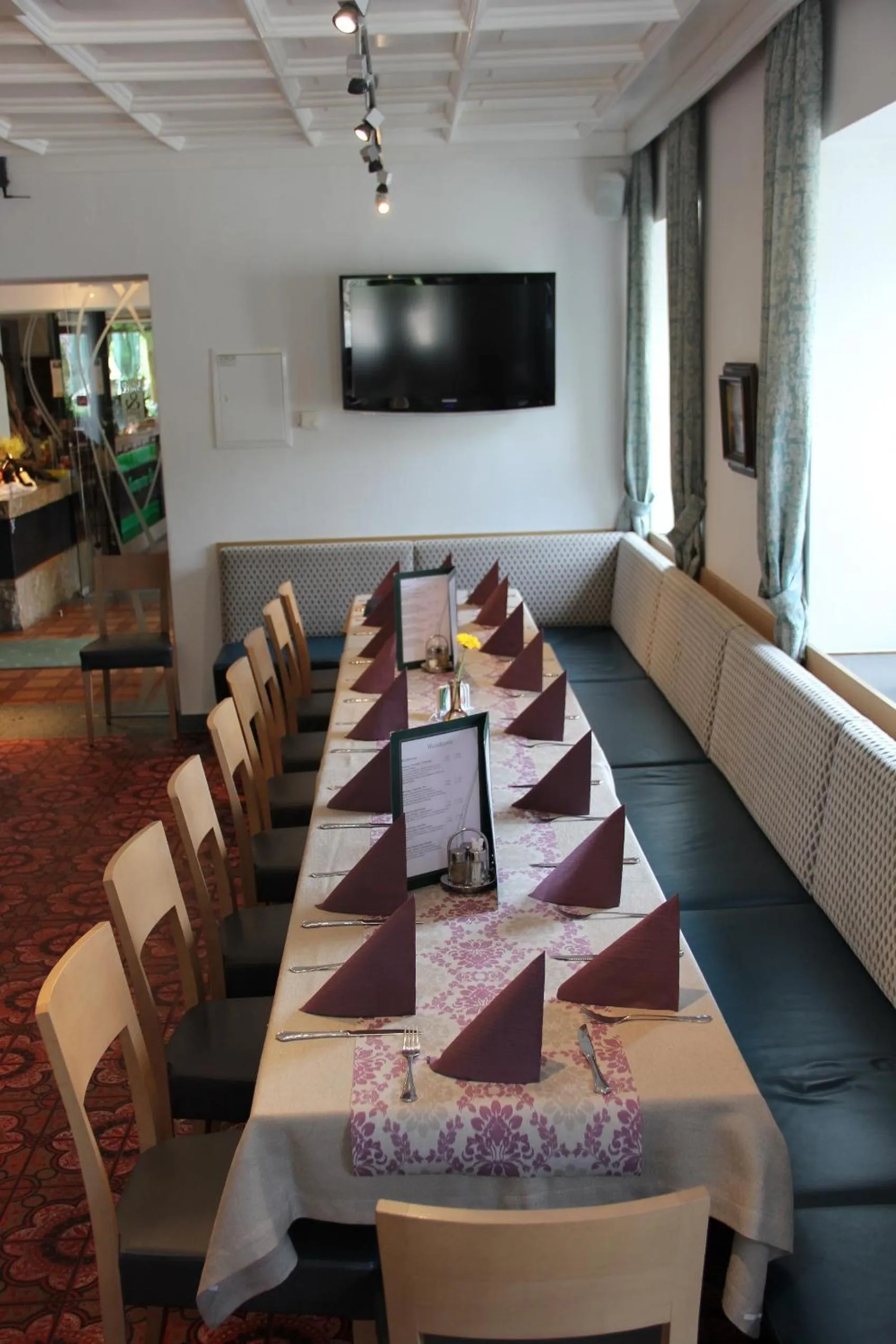 Restaurant/places to eat in Landhotel St. Florian