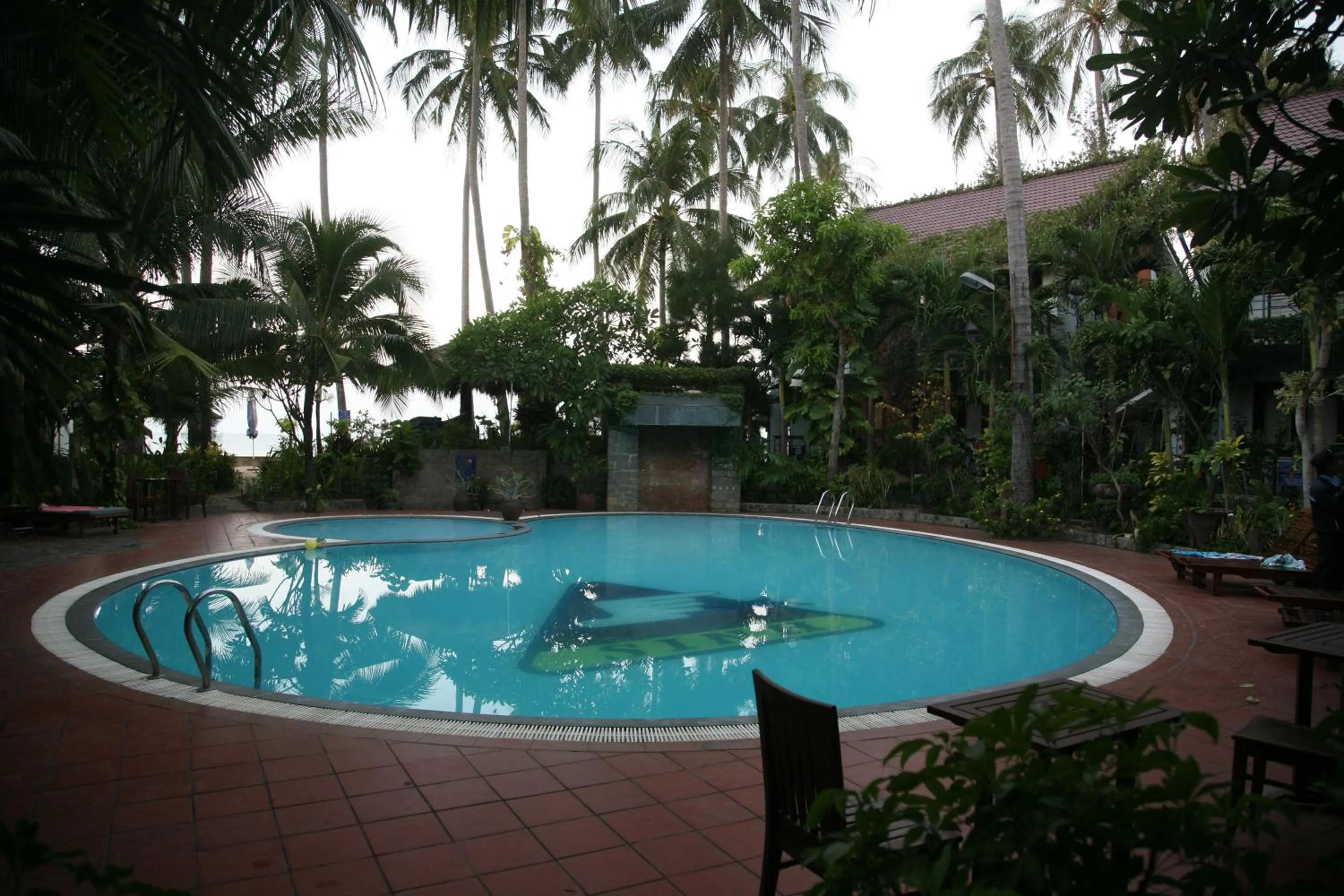 Swimming pool in Mui Ne Resort