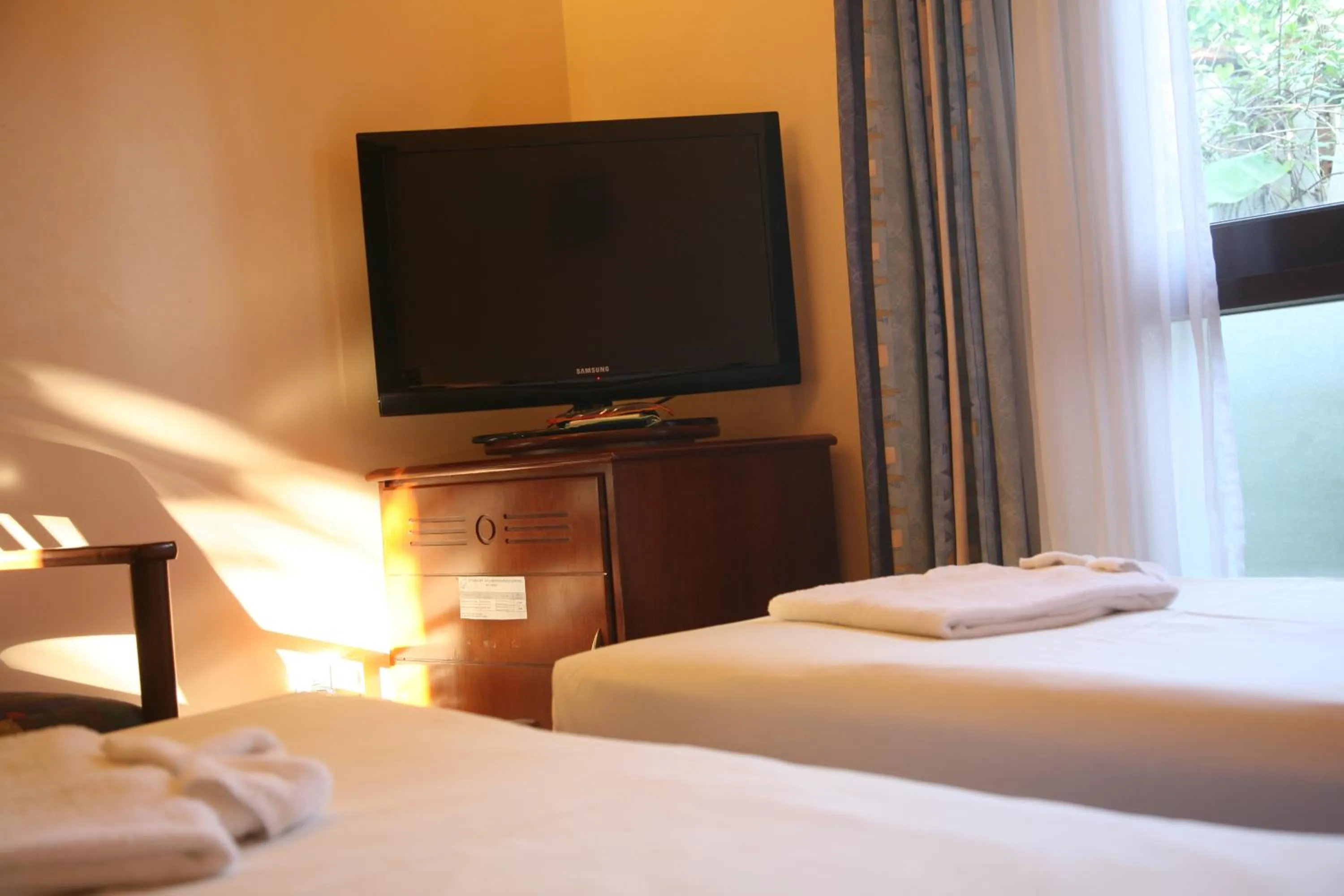 Bedroom, Bed in Mui Ne Resort