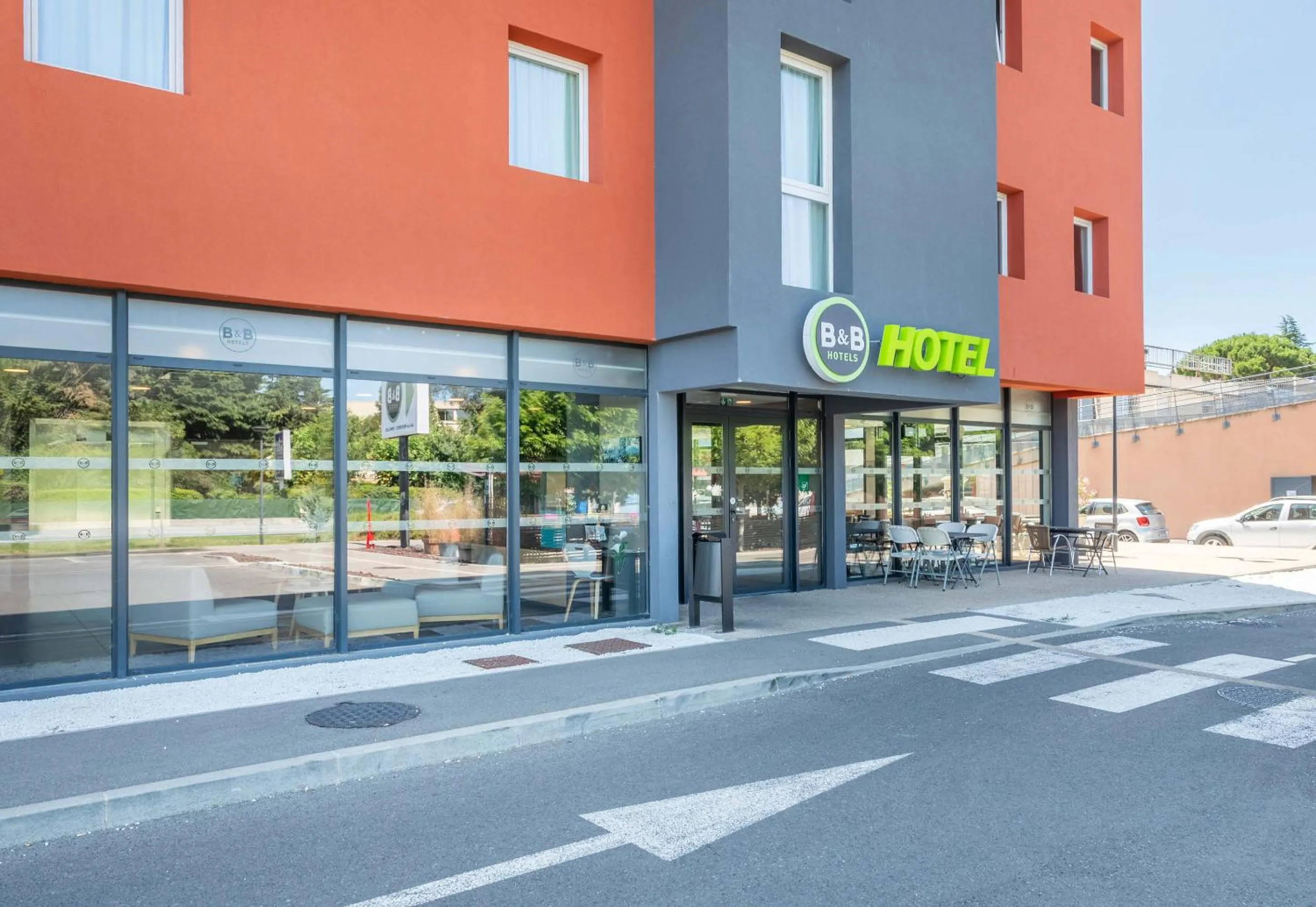 Property building in B&B HOTEL Aix en Provence Venelles