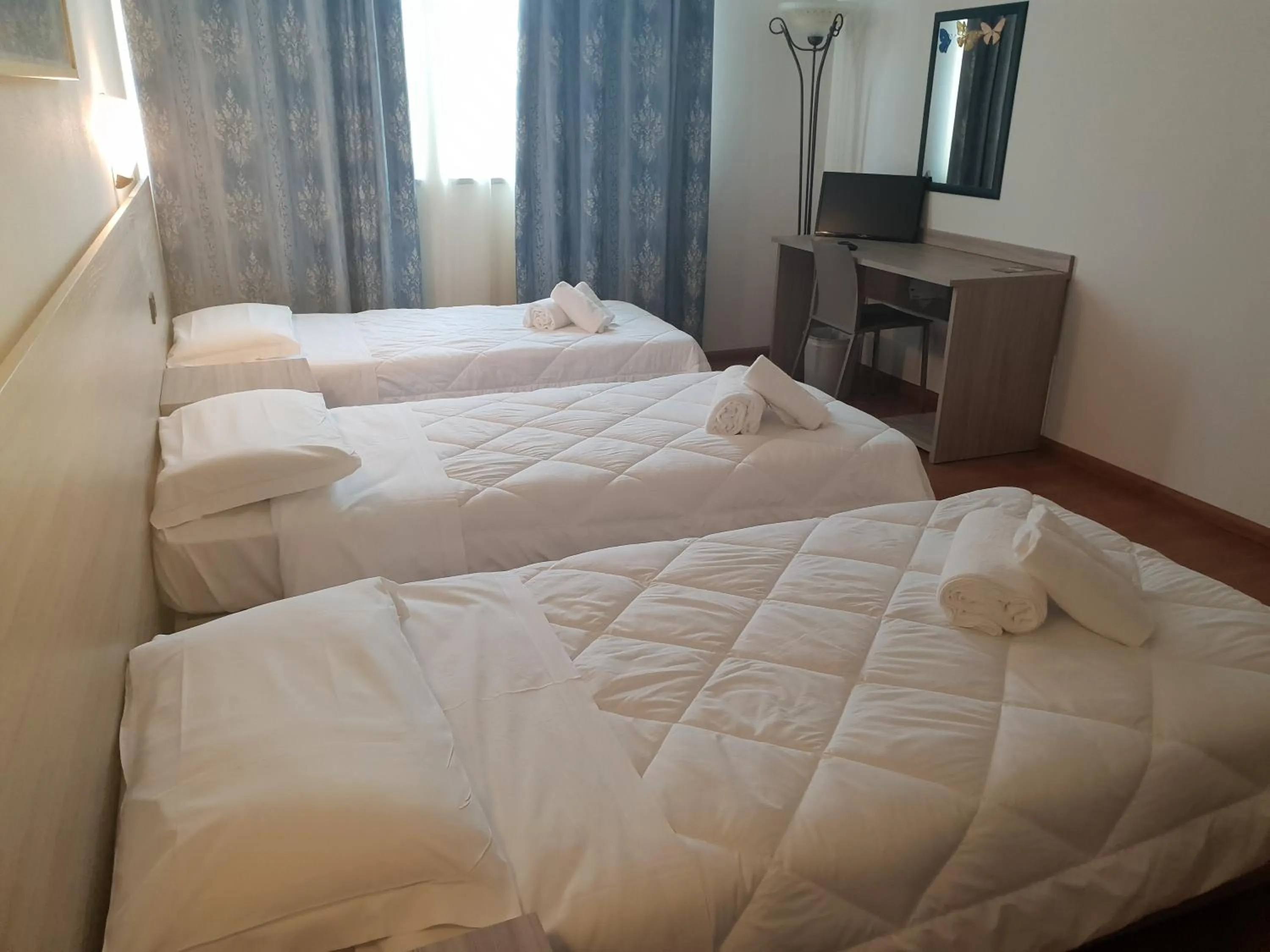 Bedroom, Bed in Risthotel Airport