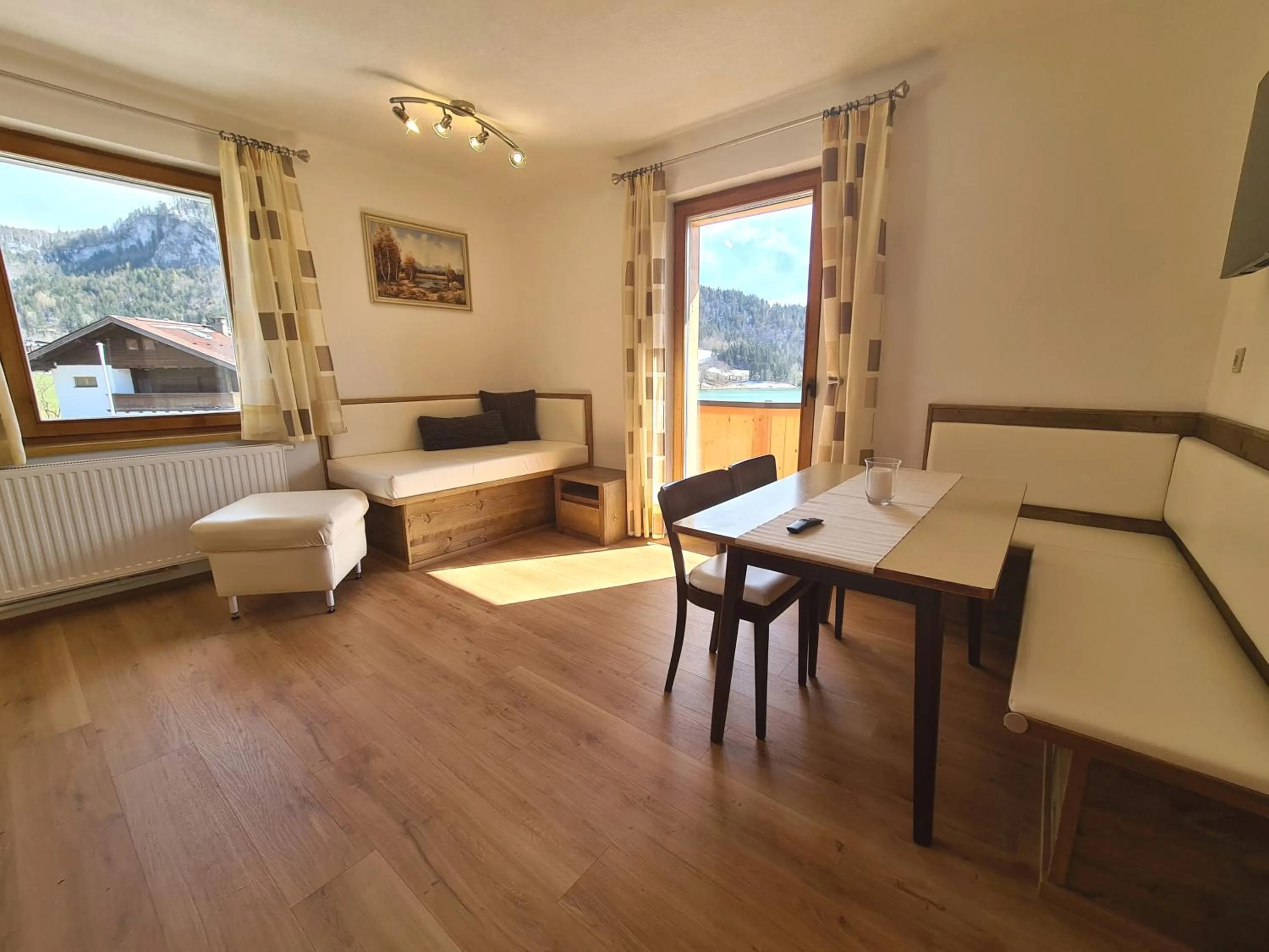 Living room, Bed in Aparthotel Buchauer-Tirol