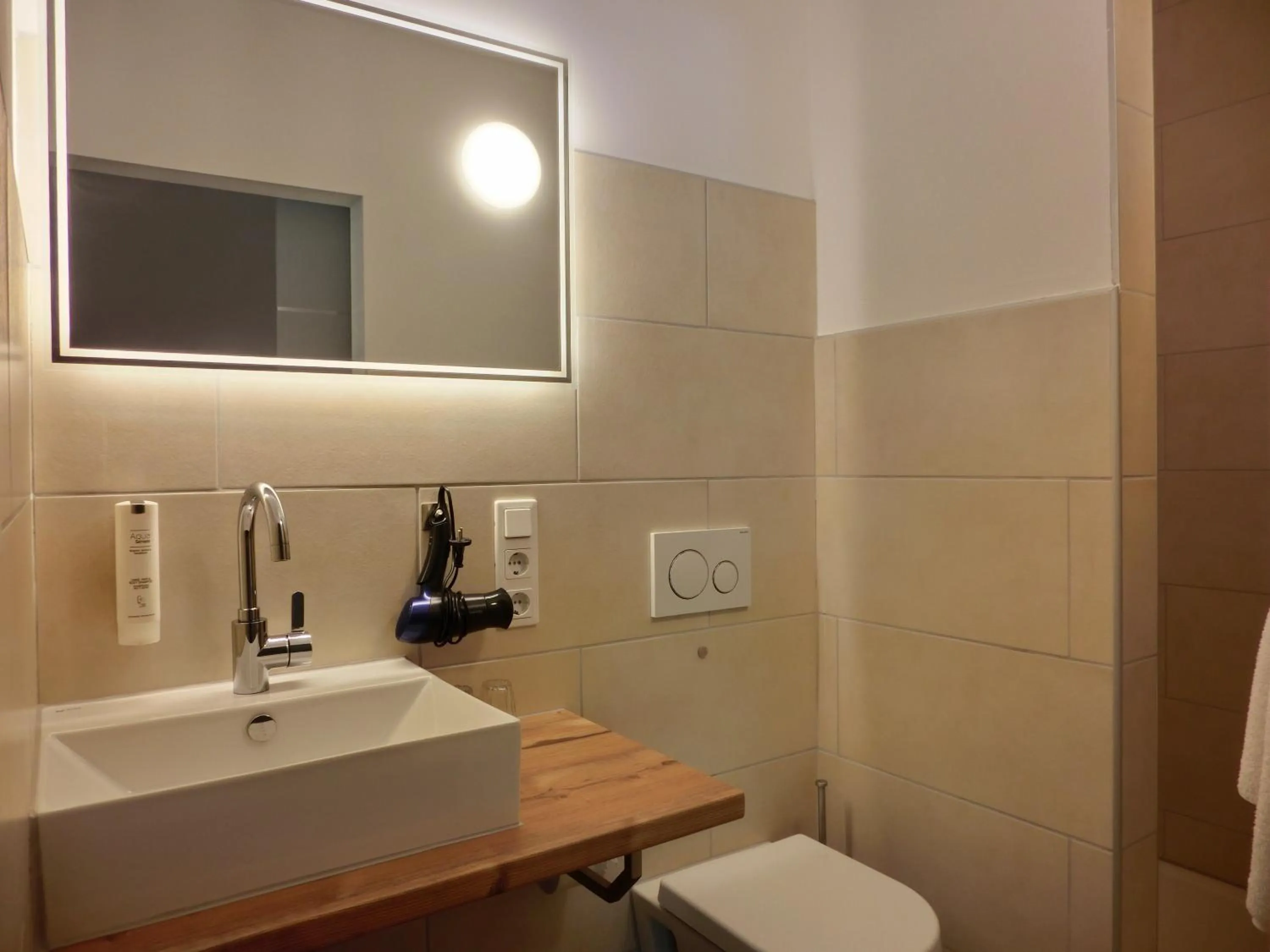 Bathroom in Aparthotel Buchauer-Tirol