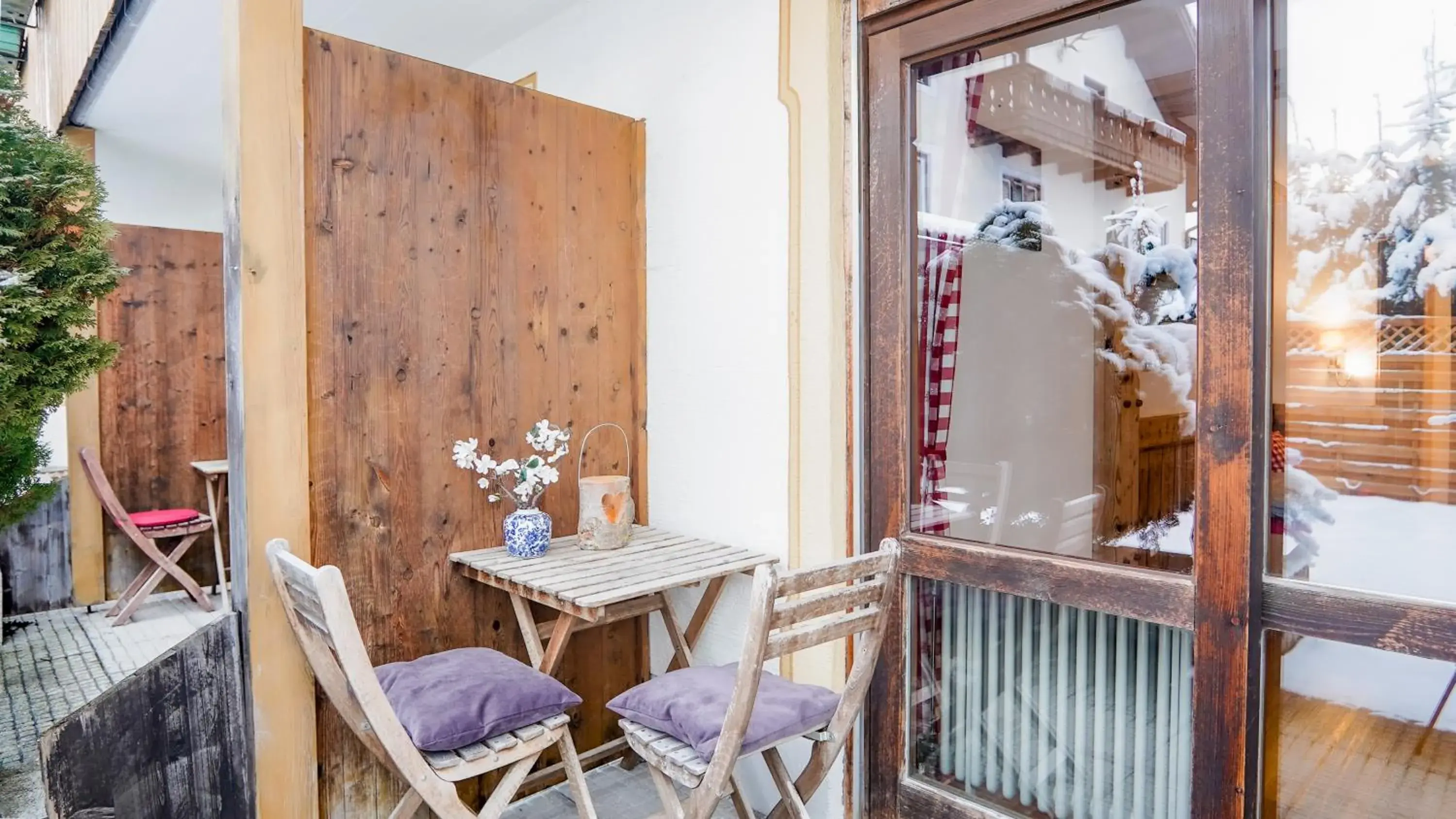 Double Room with Terrace in Landgasthof zum Papyrer Zimmer 13 mit Terrasse Double Room with Terrace in Landgasthof zum Papyrer Zimmer 13 mit Terrasse