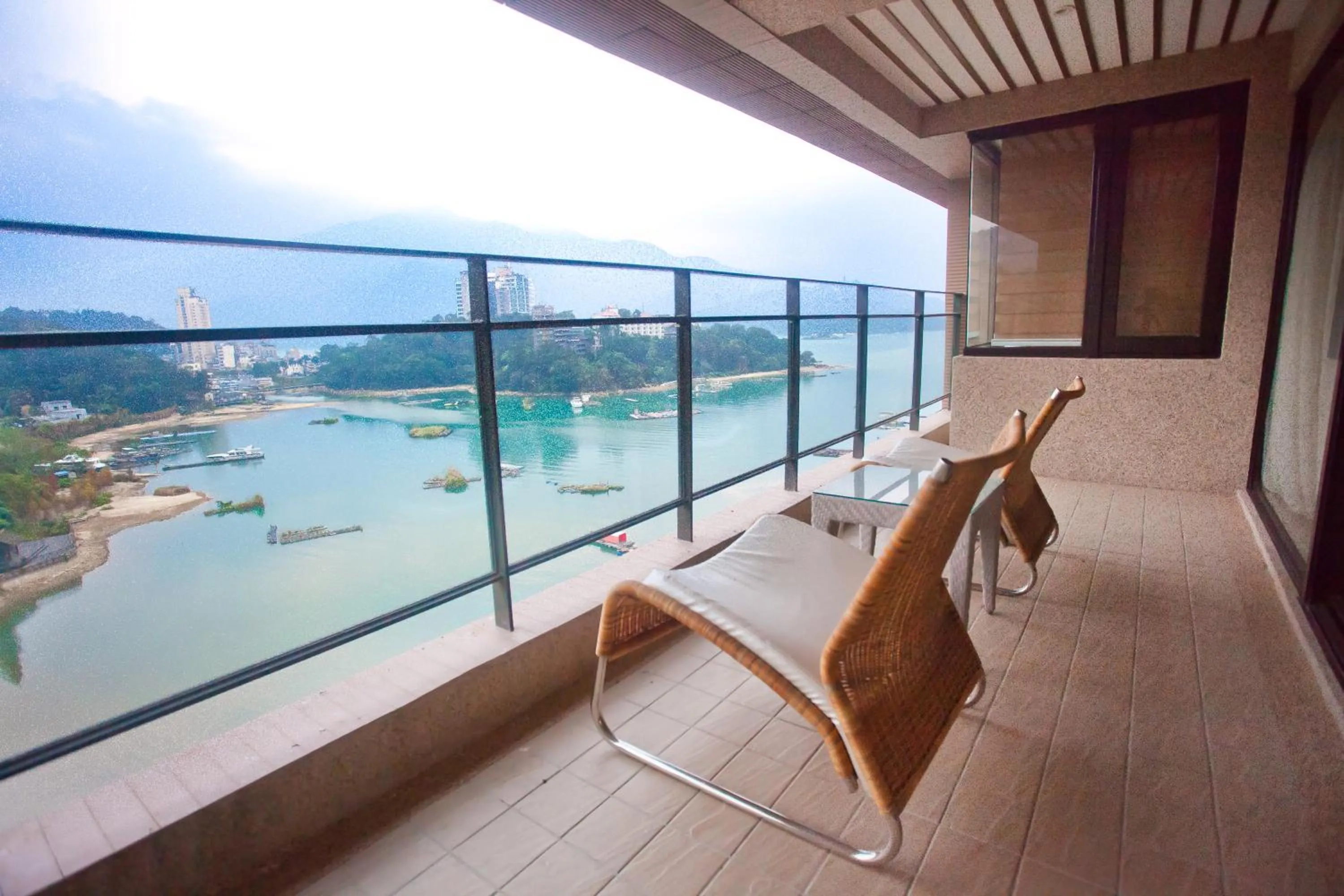 Balcony/Terrace in Sun Moon Lake Hotel