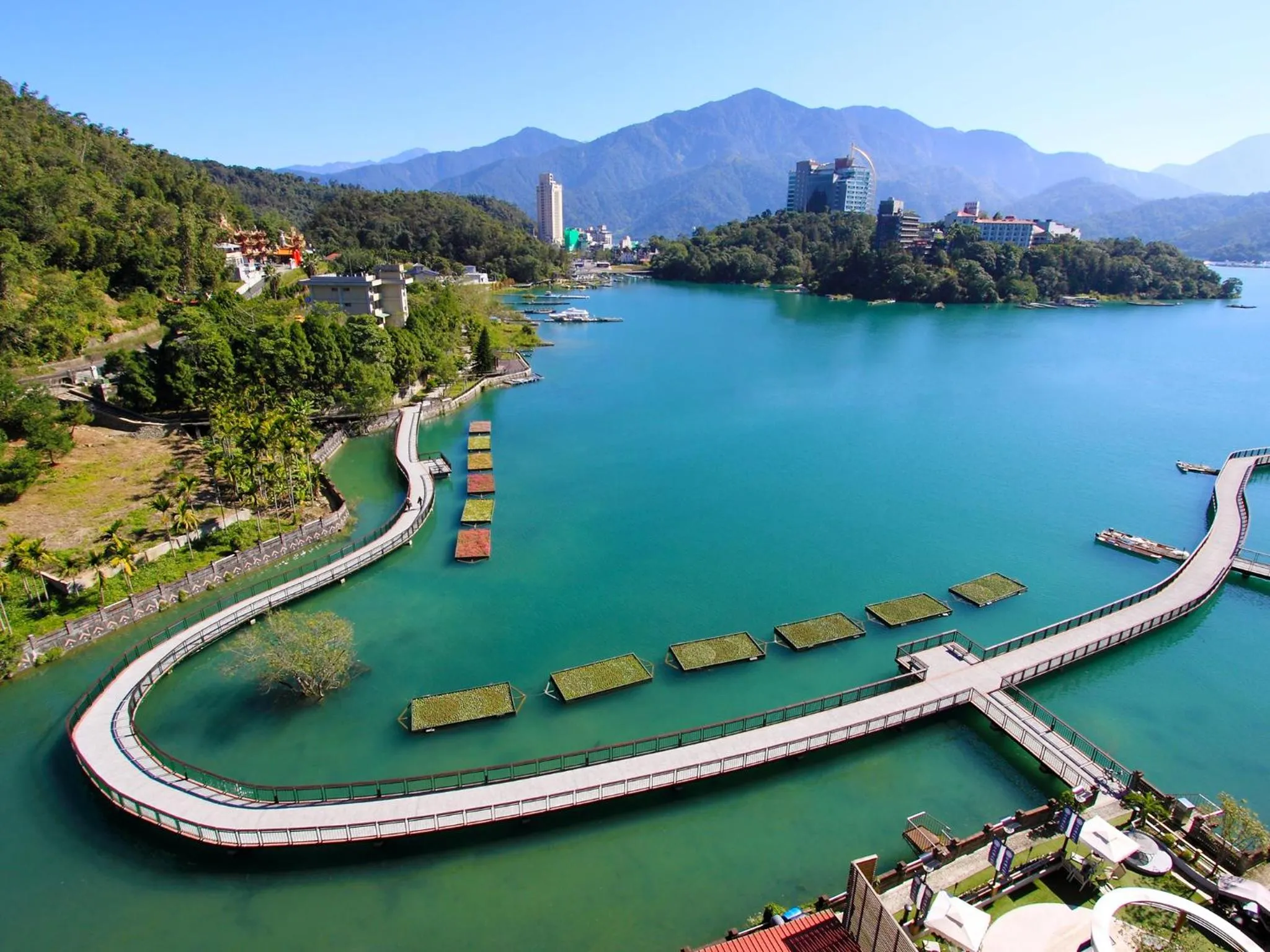 Bird's eye view in Sun Moon Lake Hotel