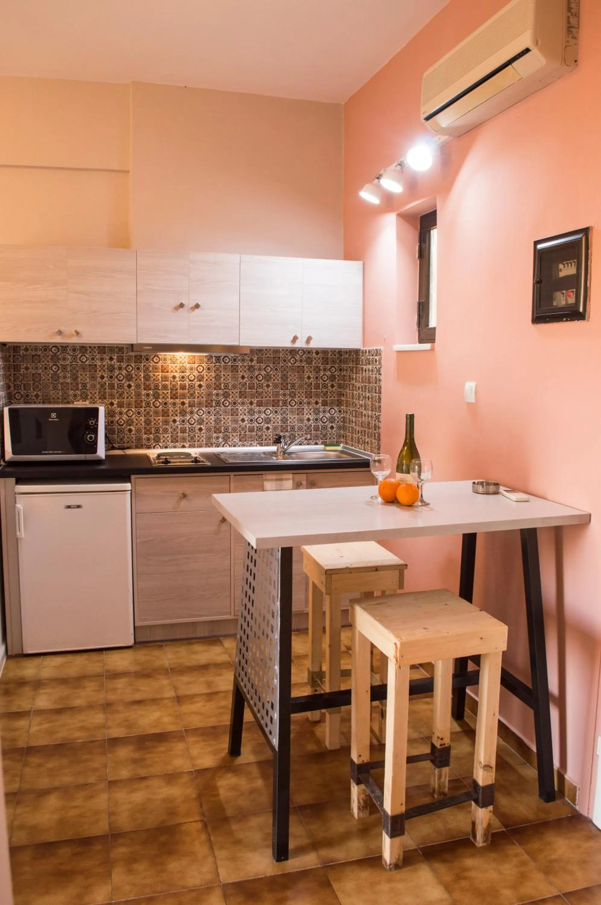 Kitchen or kitchenette in Nireas Hotel