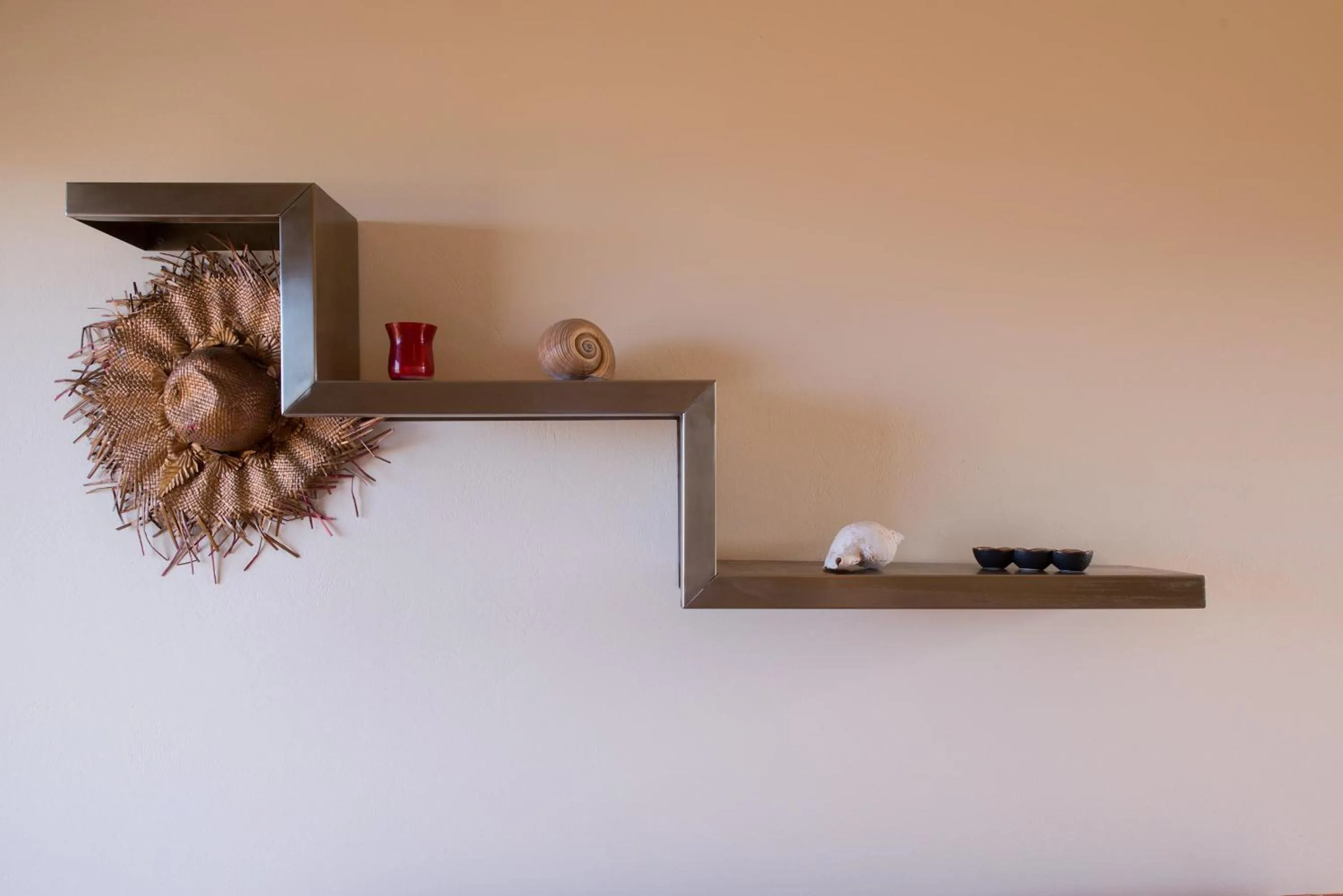 Decorative detail in Nireas Hotel