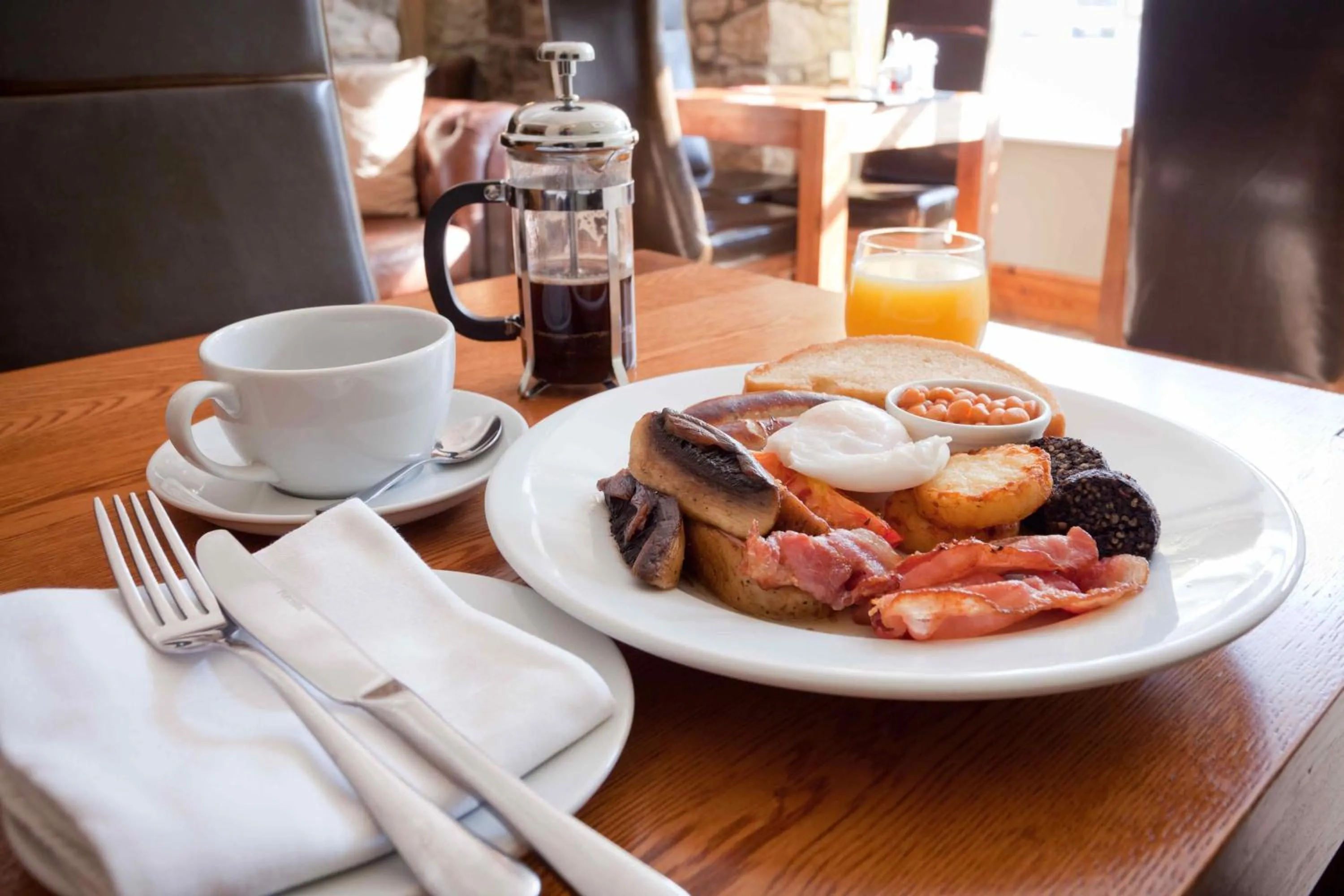 Breakfast in The Cambrian Inn
