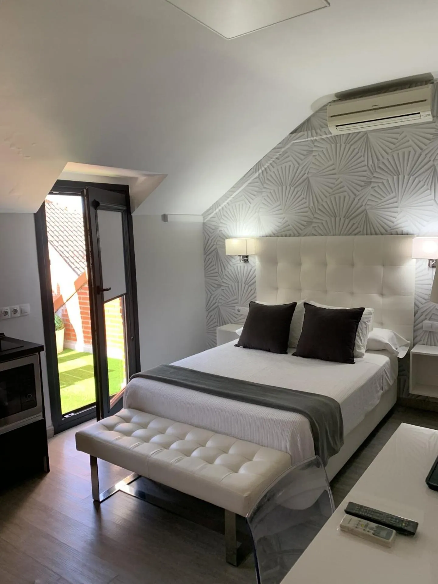 Bed in Hostal el Rocio