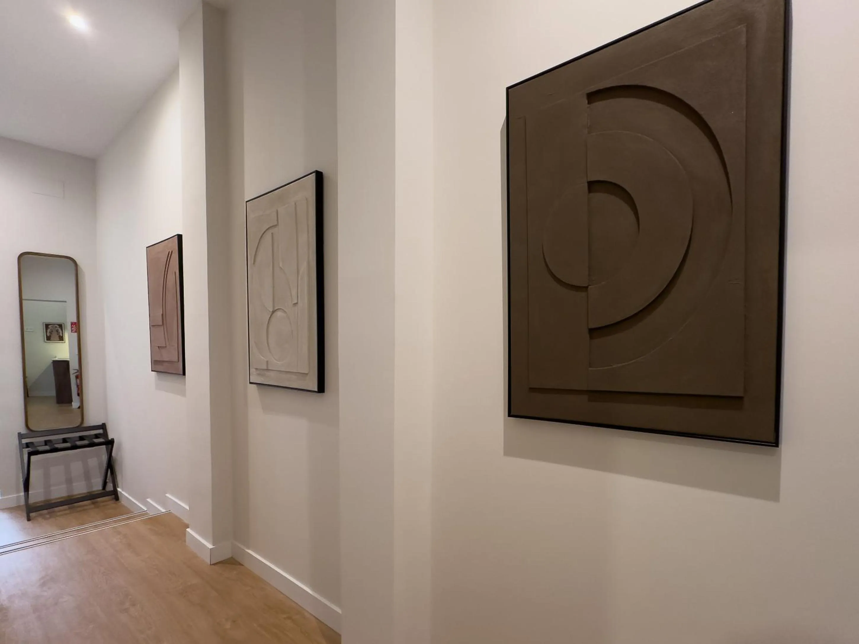 Decorative detail in Gran Central Suites