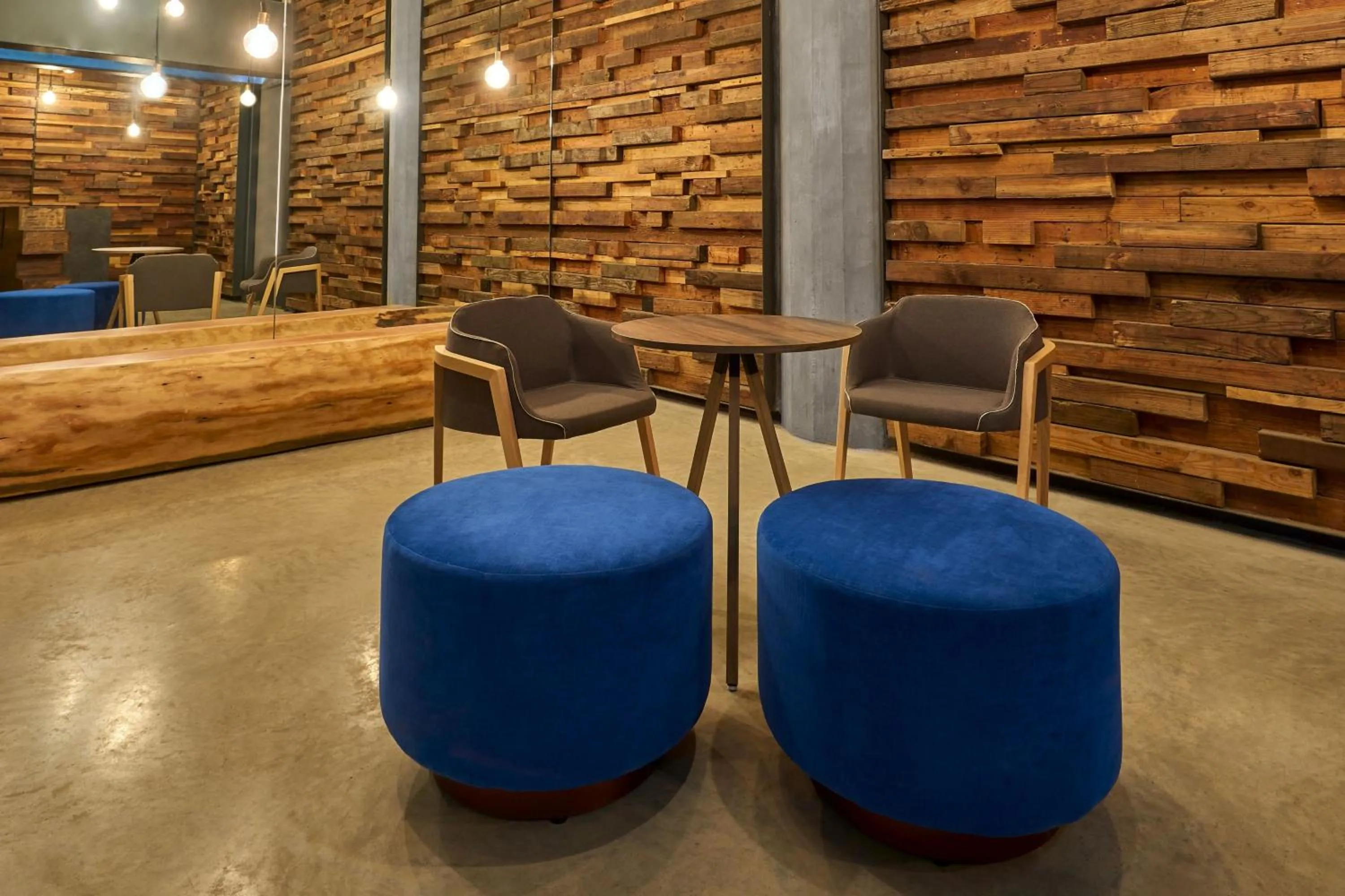 Living room in City Express Plus by Marriott Ensenada