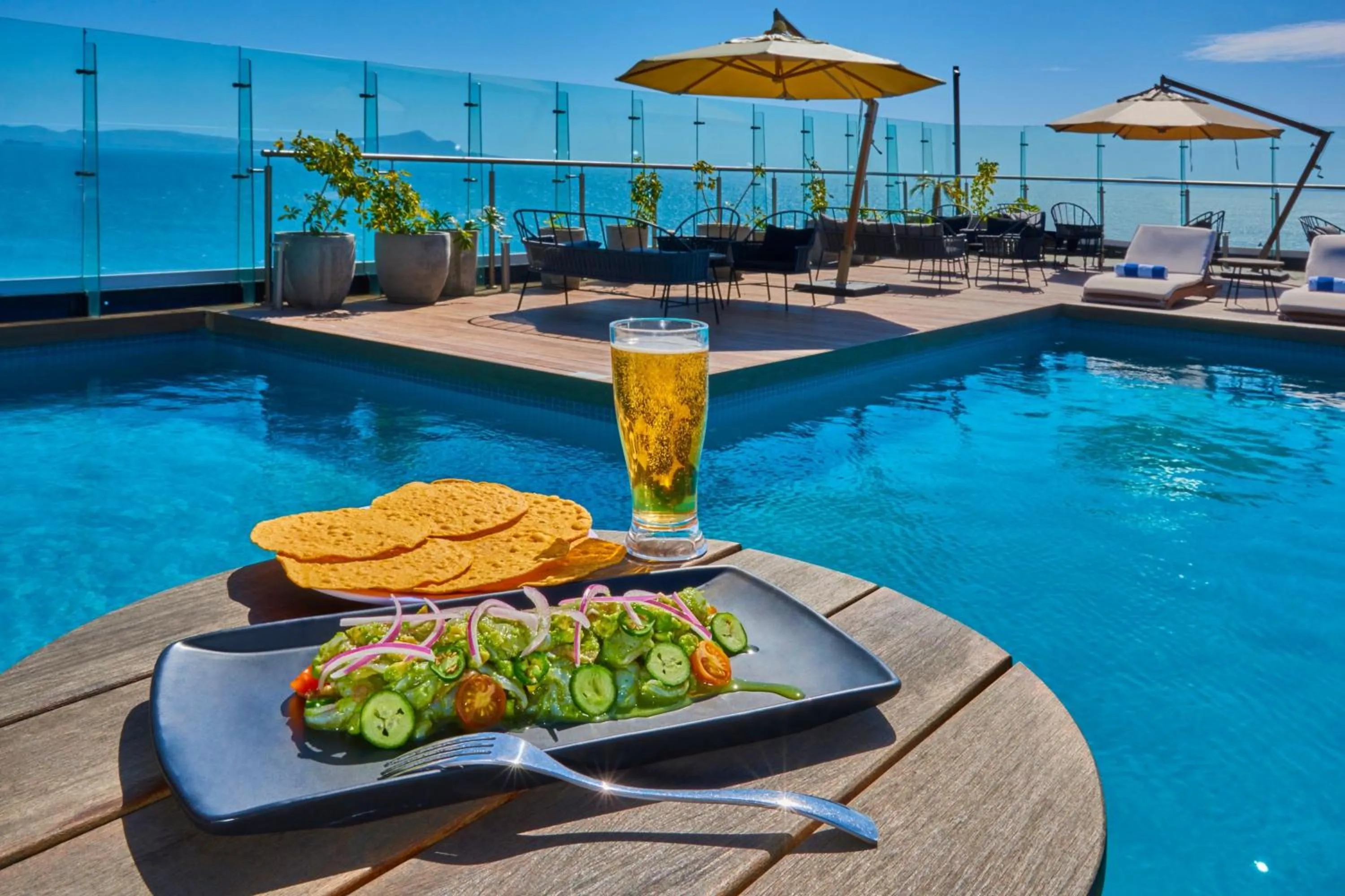 Swimming pool in City Express Plus by Marriott Ensenada