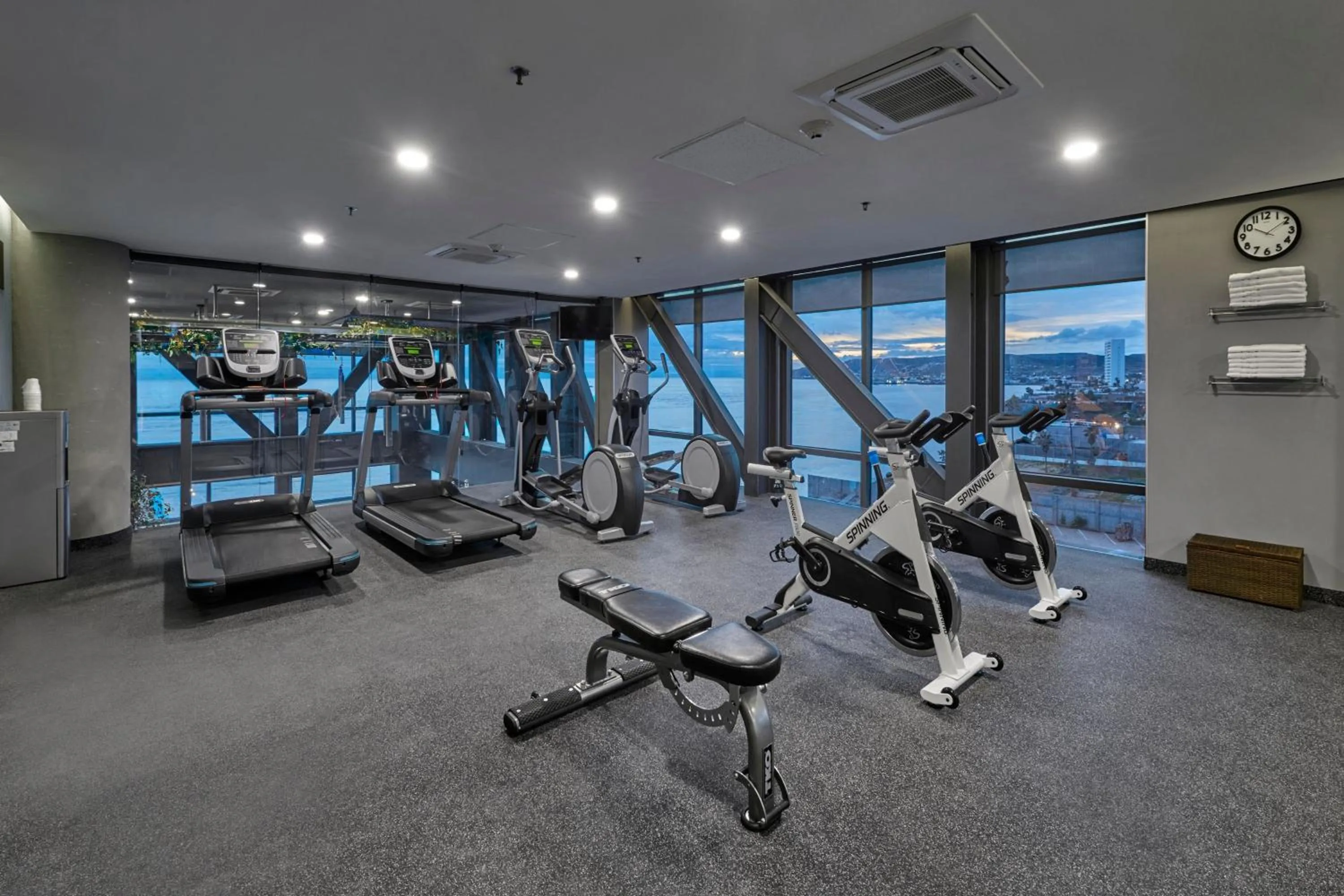 Fitness centre/facilities in City Express Plus by Marriott Ensenada