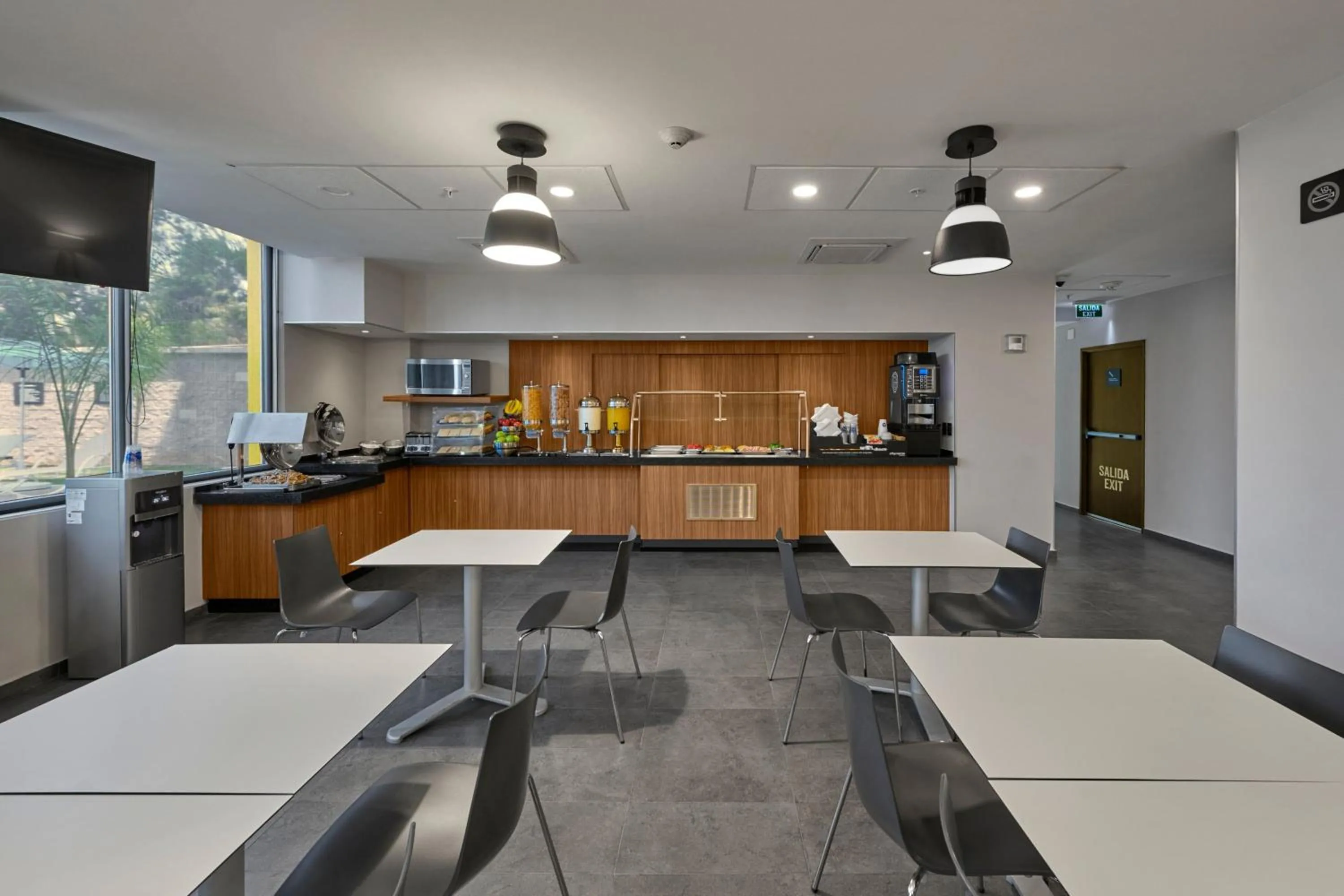 Breakfast in City Express by Marriott Ensenada