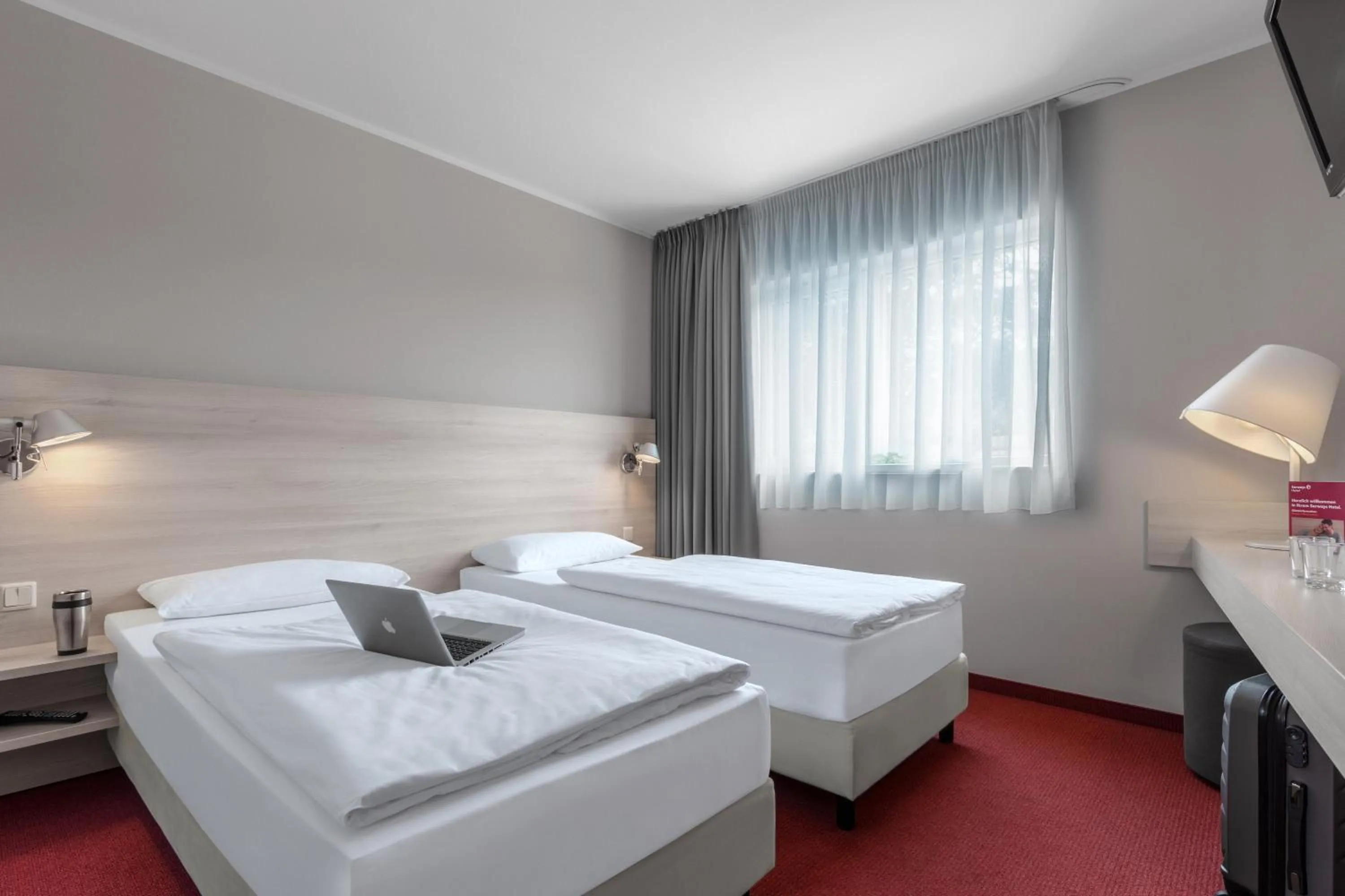 Bedroom, Bed in Serways Hotel Spessart