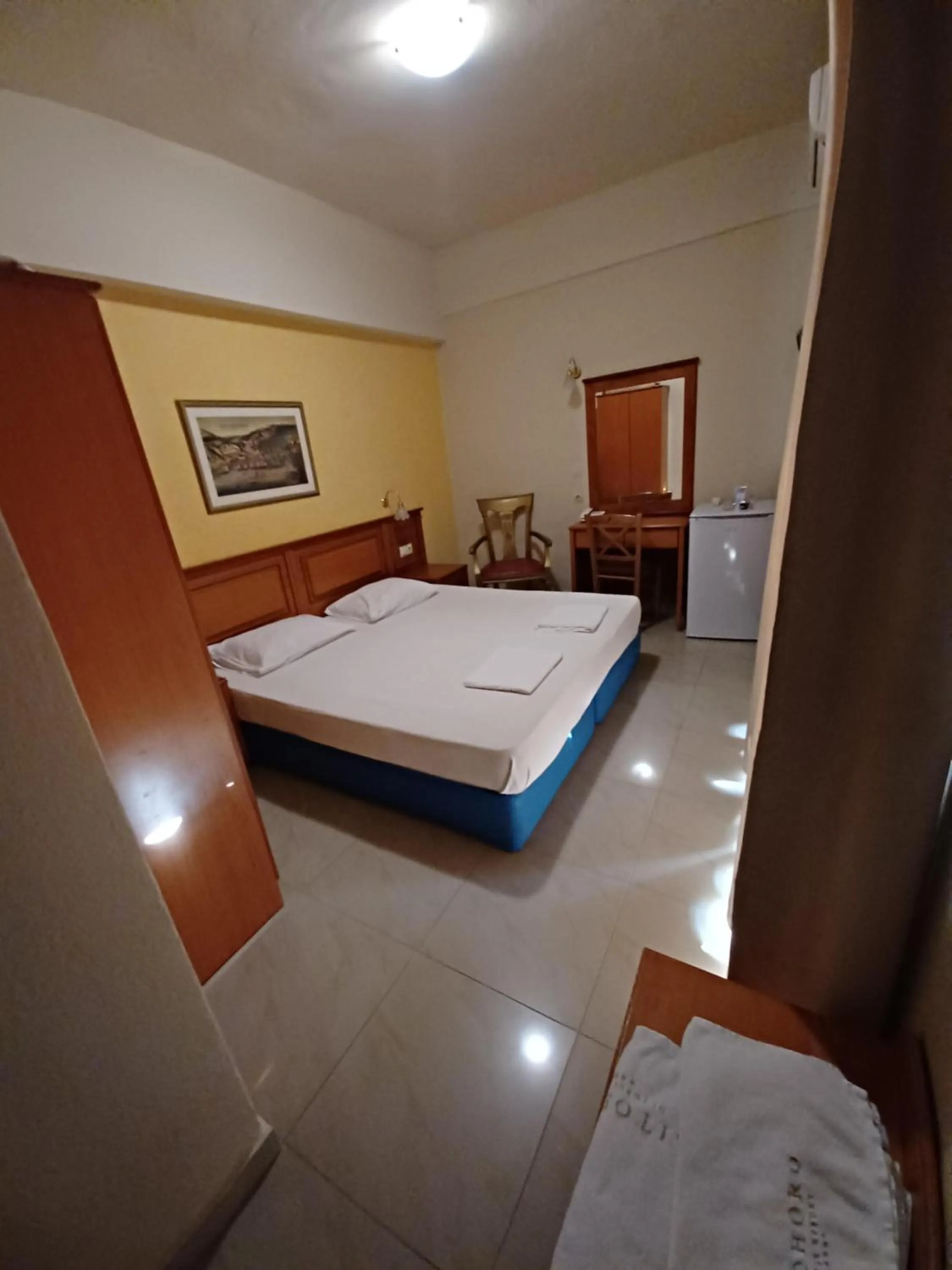 Photo of the whole room in Hotel Platon Beach