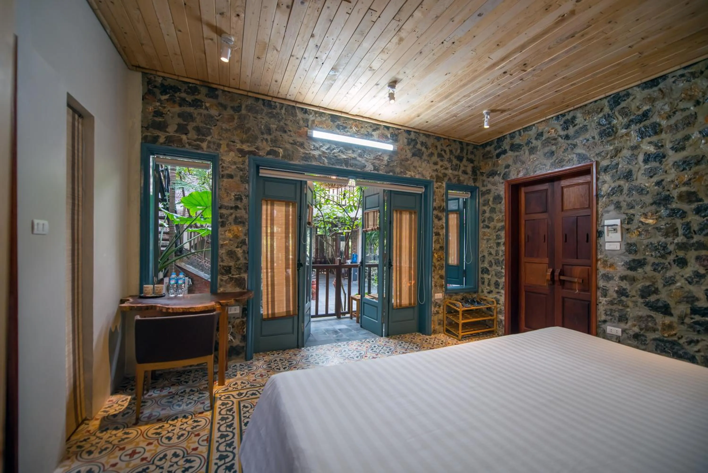 View (from property/room), Bed in LittleTamCoc Boutique Villa Ninh Binh