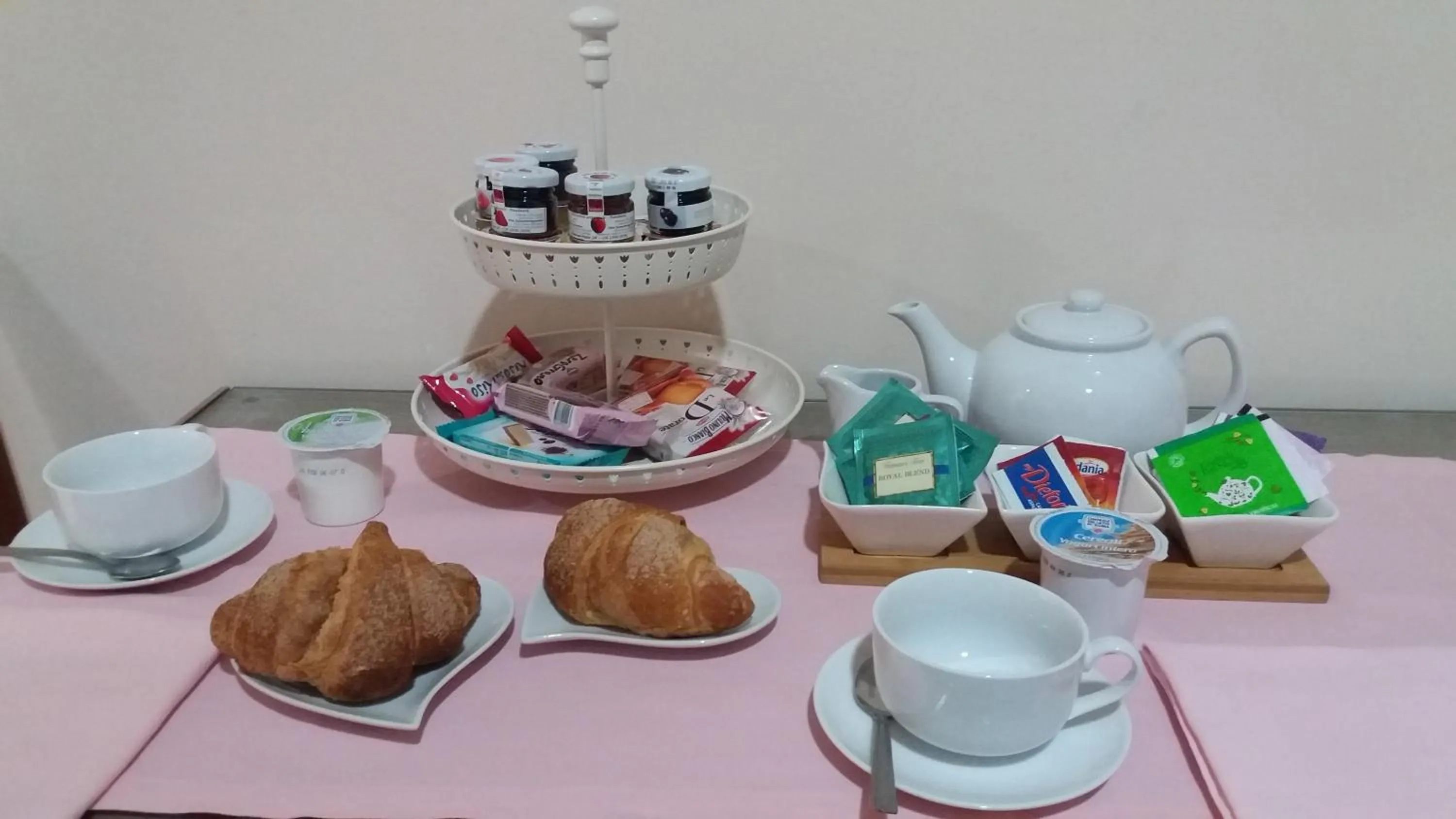 Italian breakfast in Grand Hotel Pavone