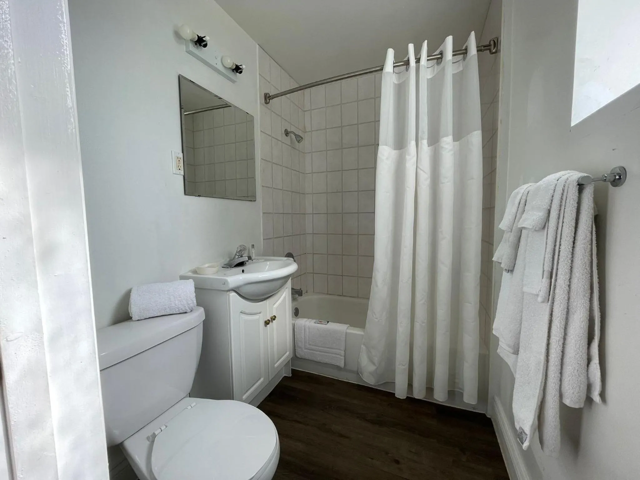 Bathroom in London residency inn