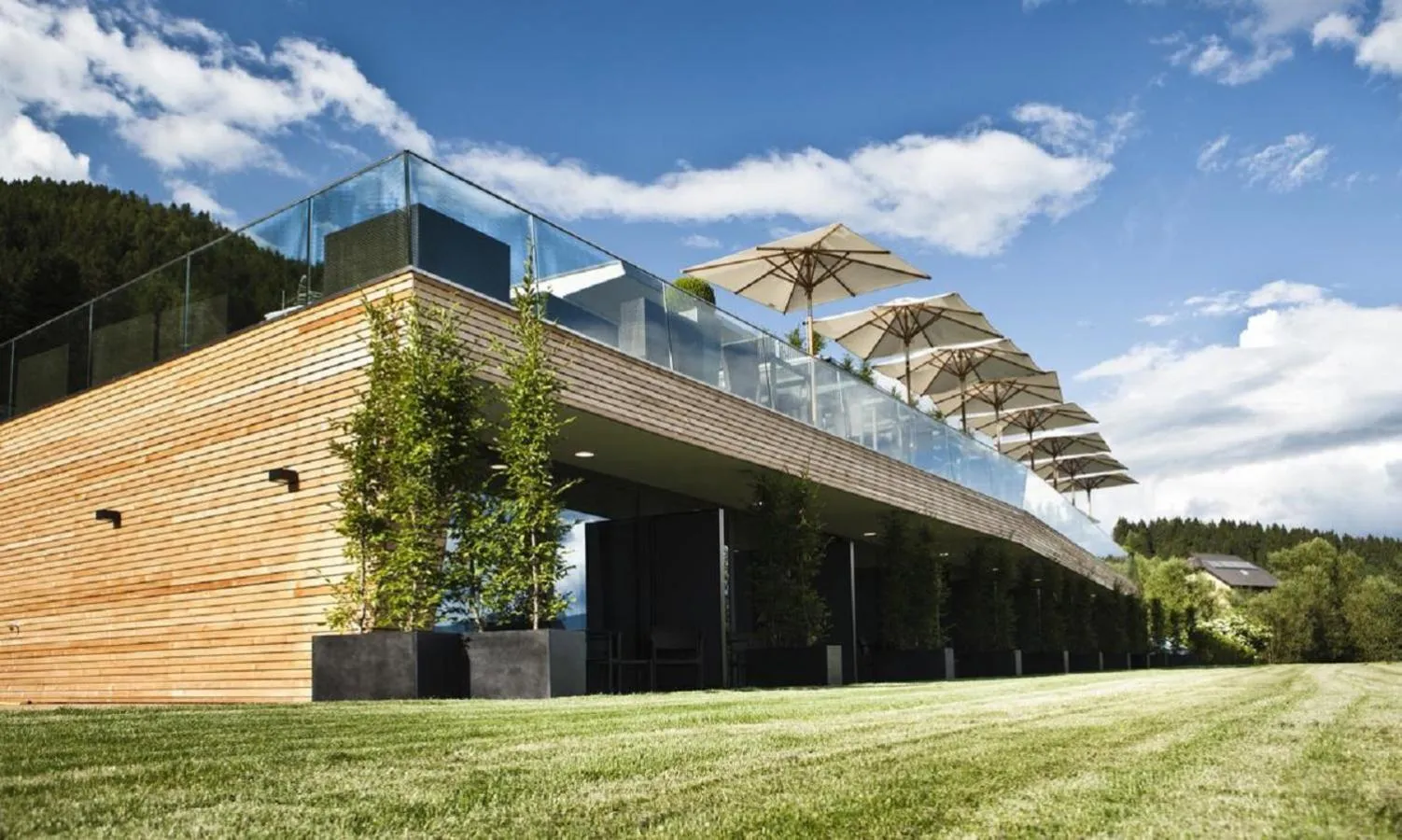 Property building in WIEDERERÖFFNUNG - TAUROA Schönberghof Spielberg