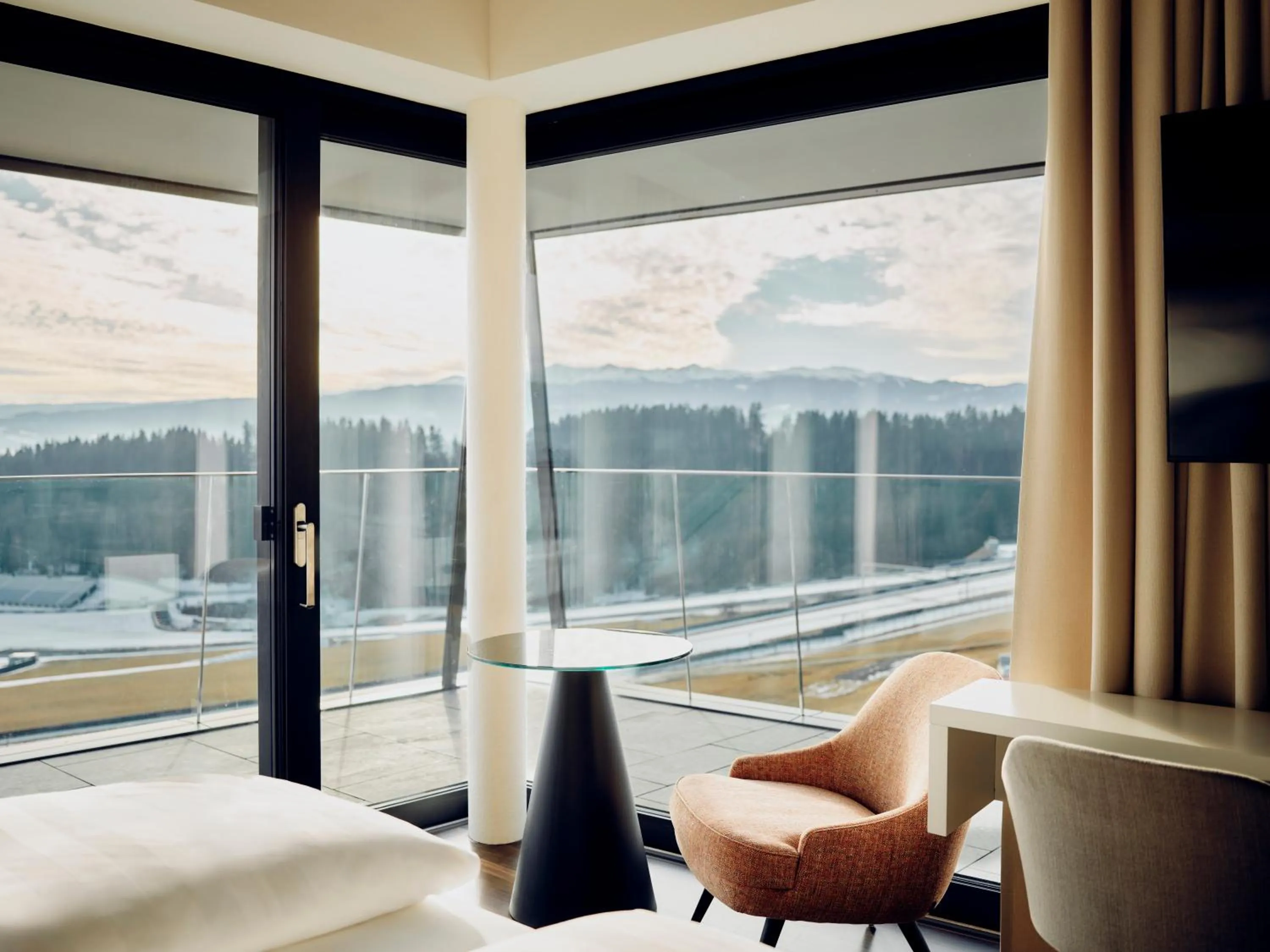 Photo of the whole room, Bed in WIEDERERÖFFNUNG - TAUROA Schönberghof Spielberg