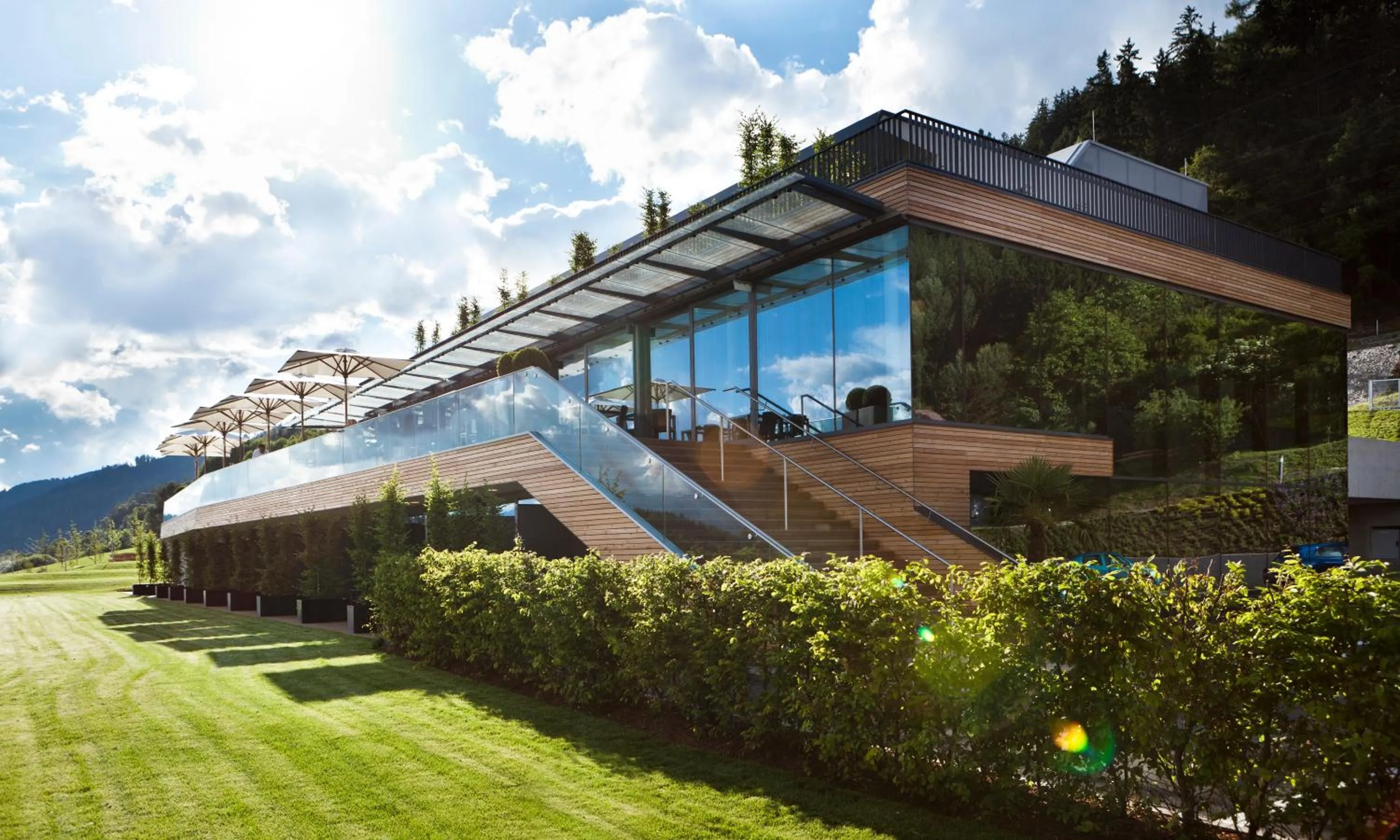 Facade/entrance in WIEDERERÖFFNUNG - TAUROA Schönberghof Spielberg