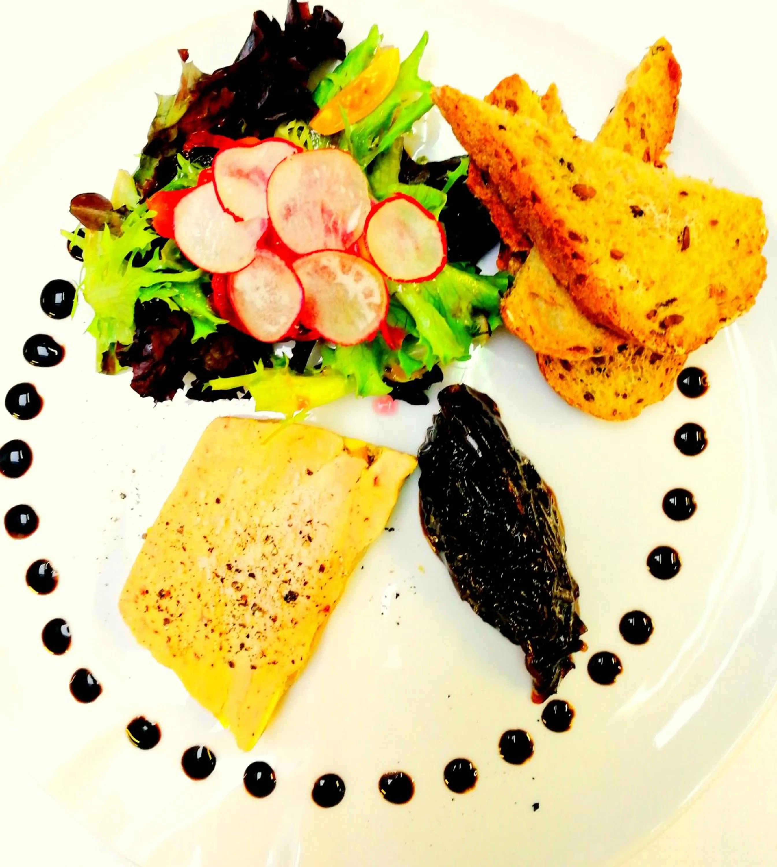 Logis Hôtel Le Bretagne