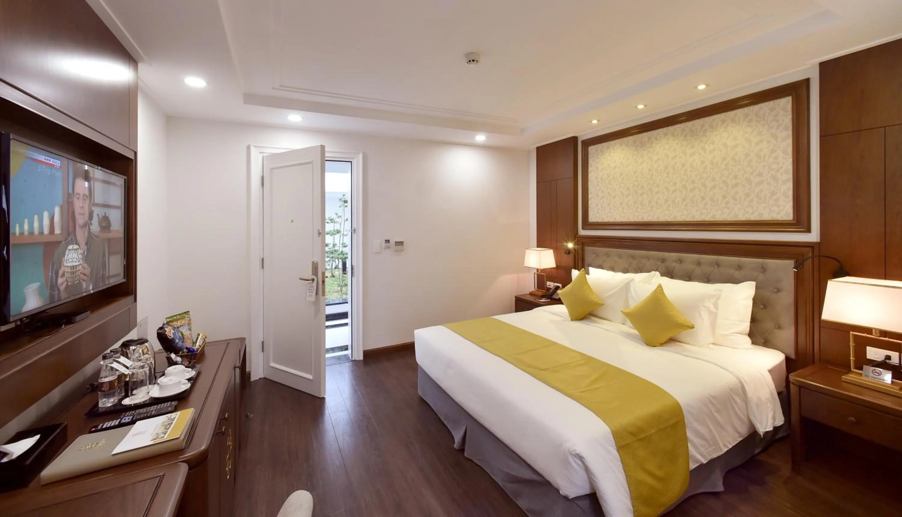 Bed in Garco Dragon Hotel 2