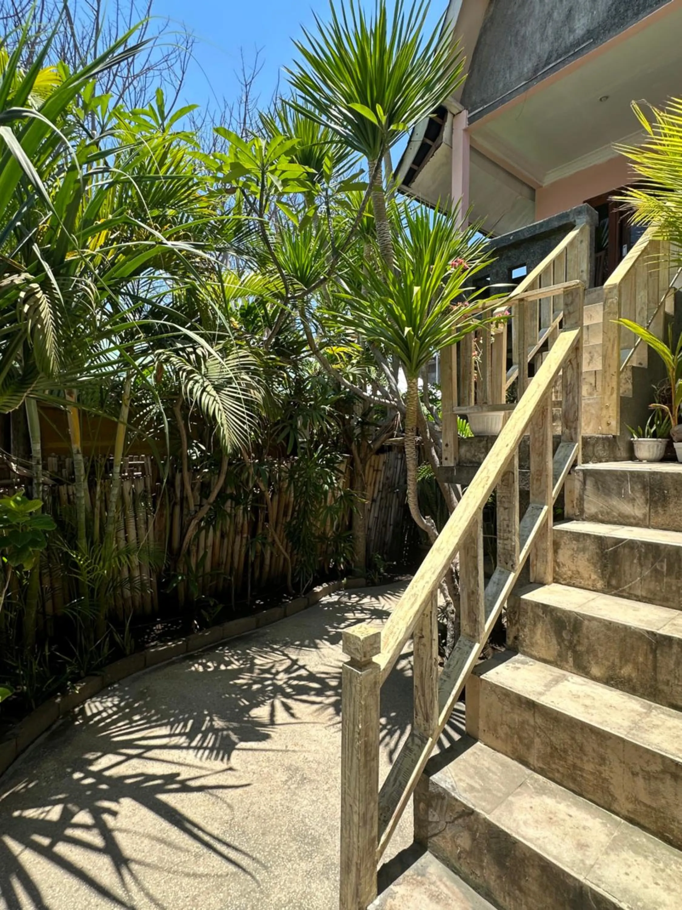 Street view in James Bungalow