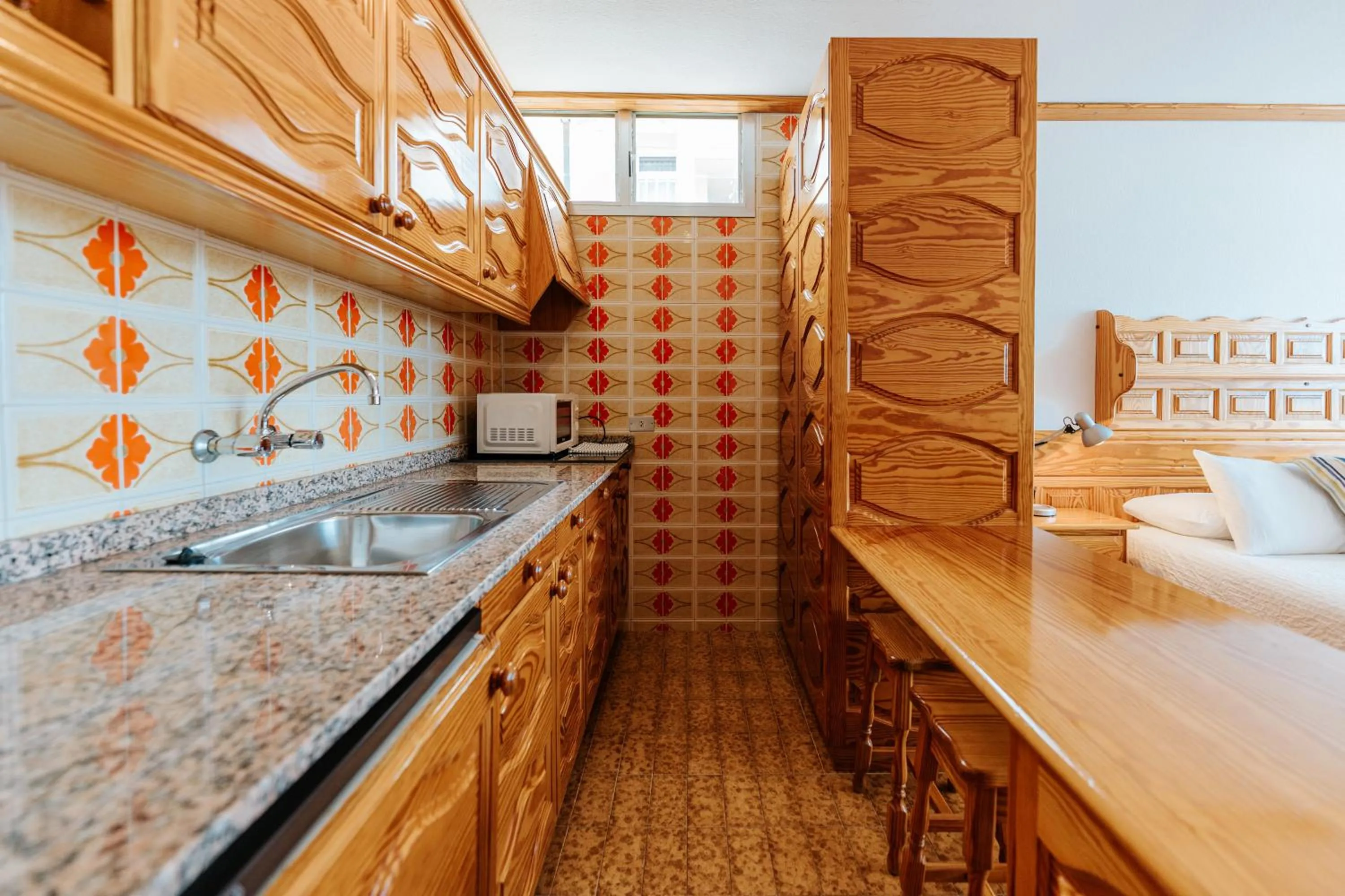Photo of the whole room, Kitchen/Kitchenette in Atlantis Park Resort