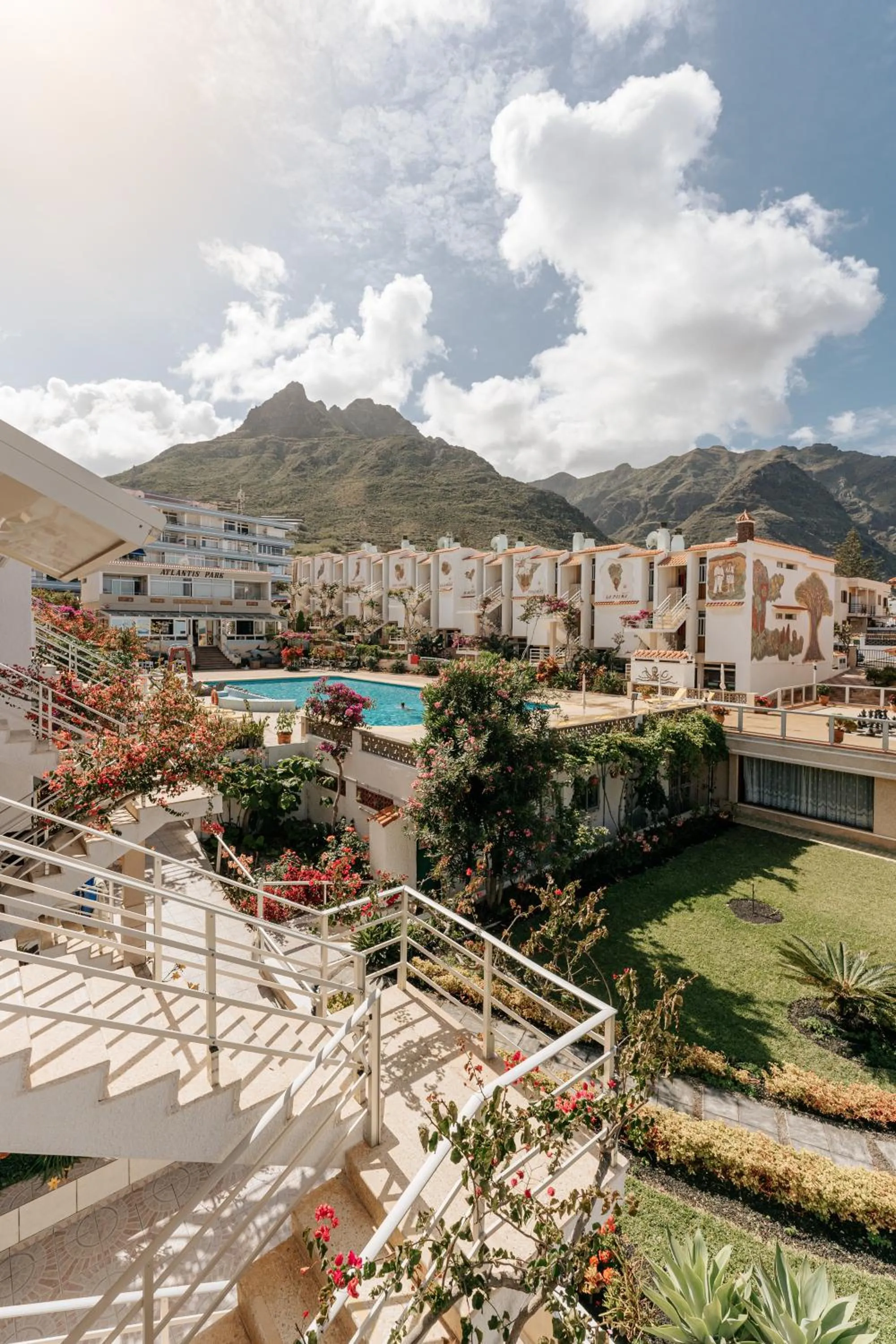 Property building in Atlantis Park Resort