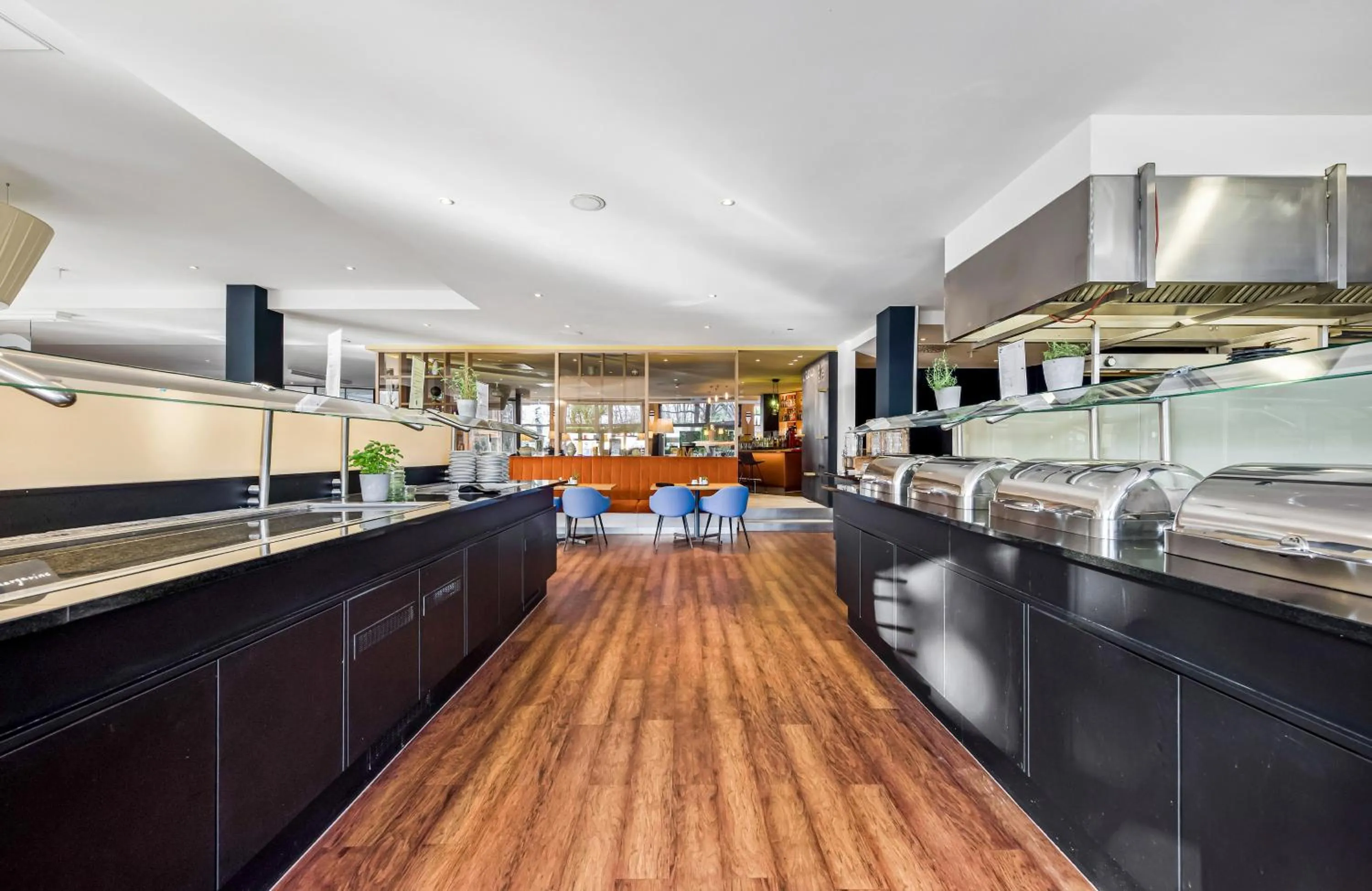 Breakfast in ibis Hotel Hannover Medical Park