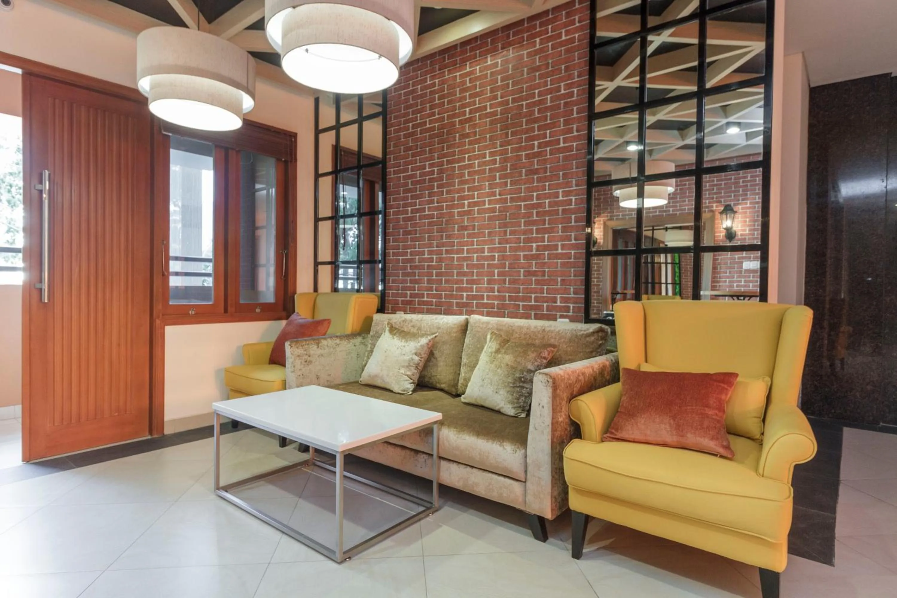 Lobby or reception in RedDoorz Plus @ CBD Bintaro