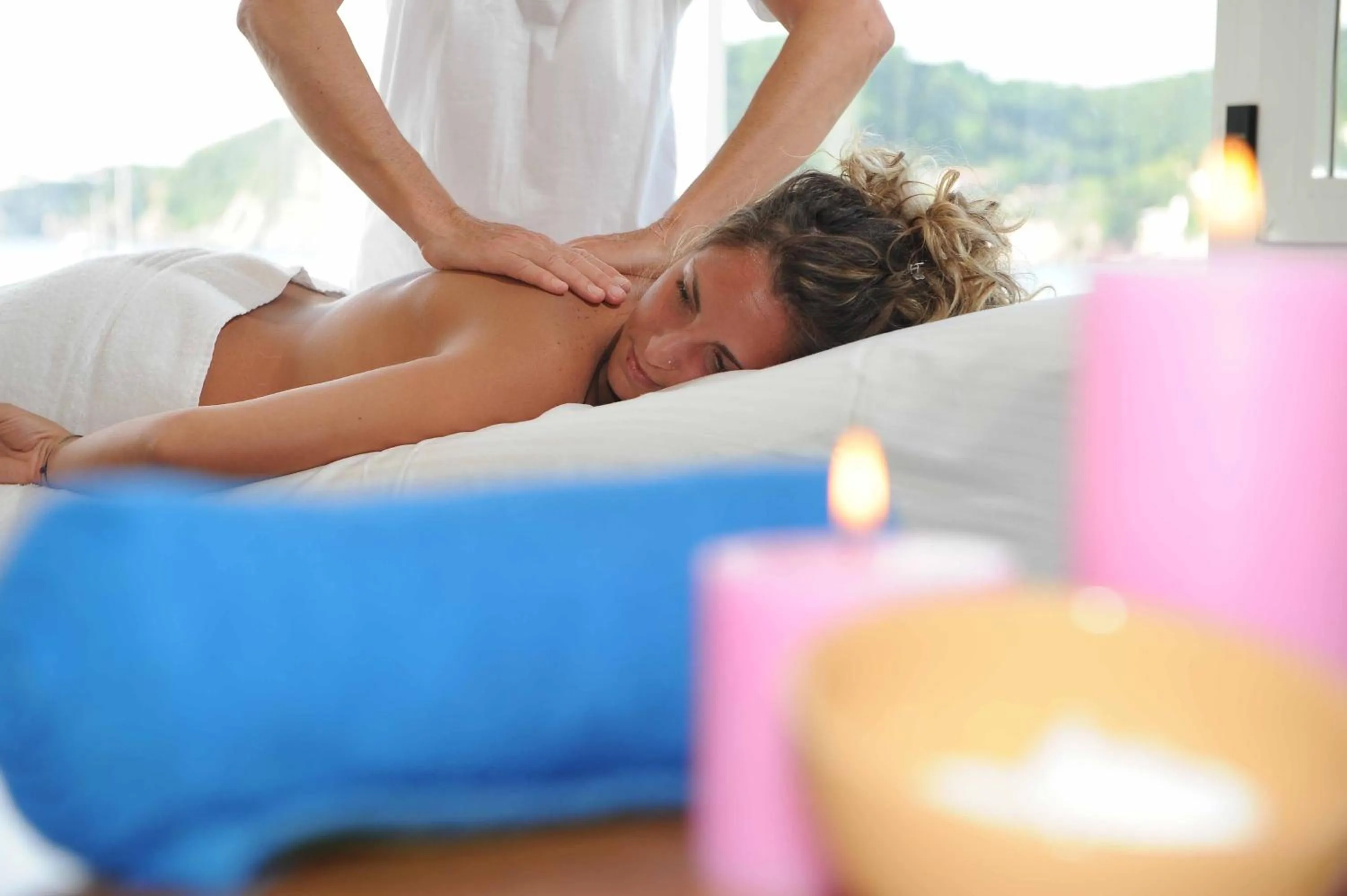 People in Hotel Hermitage