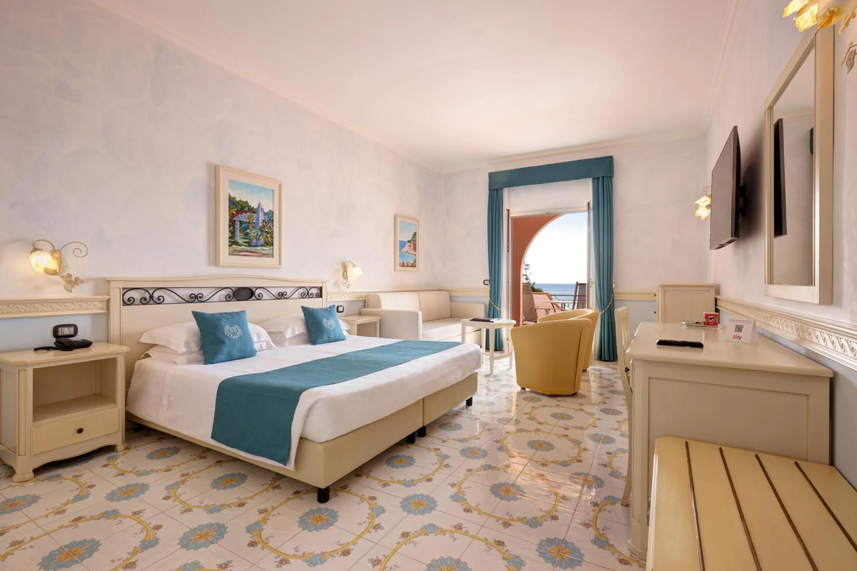 Bed in Hotel Hermitage