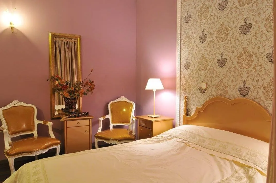 Bed in Orfeas Classic