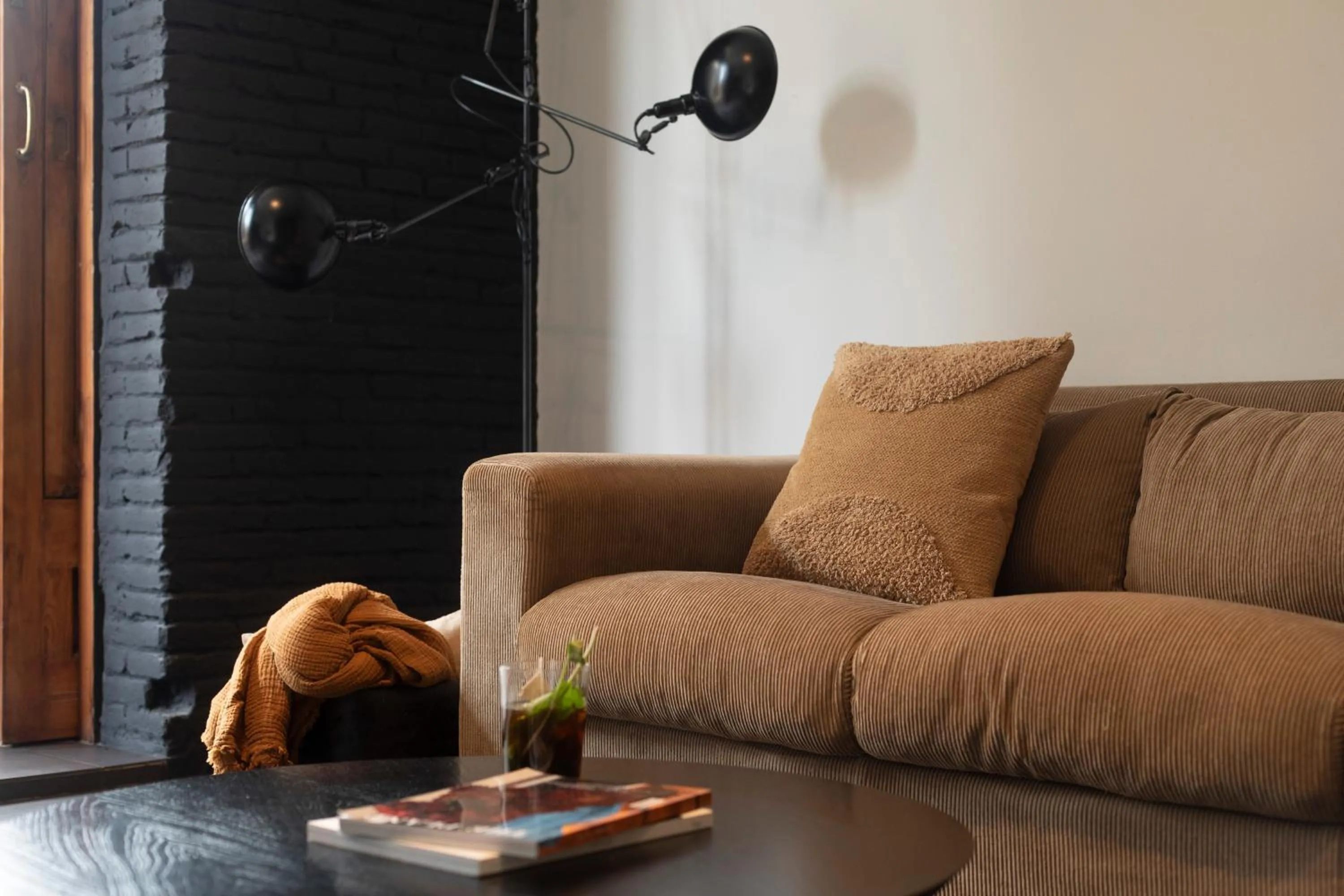 Living room in DestinationBCN Universitat Apartments