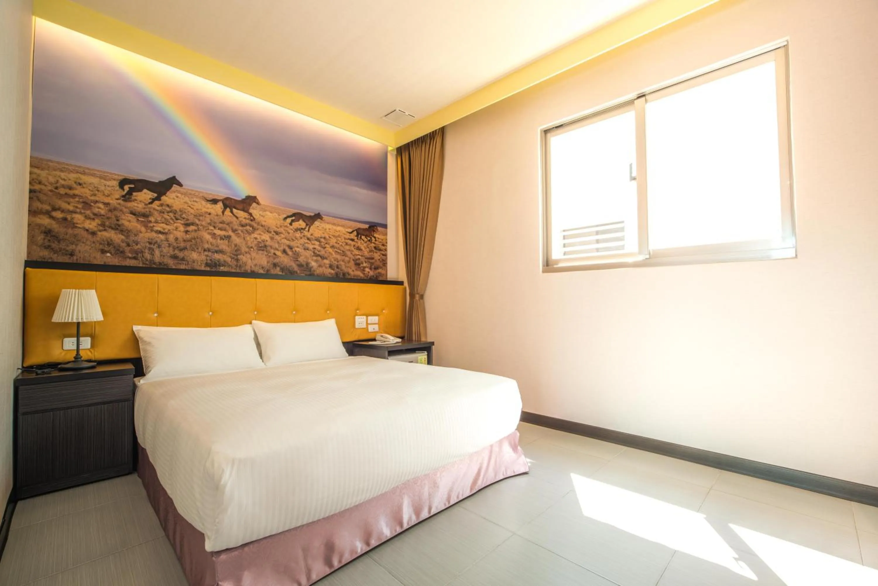 Photo of the whole room, Bed in Dongdaemun Boutique Hotel