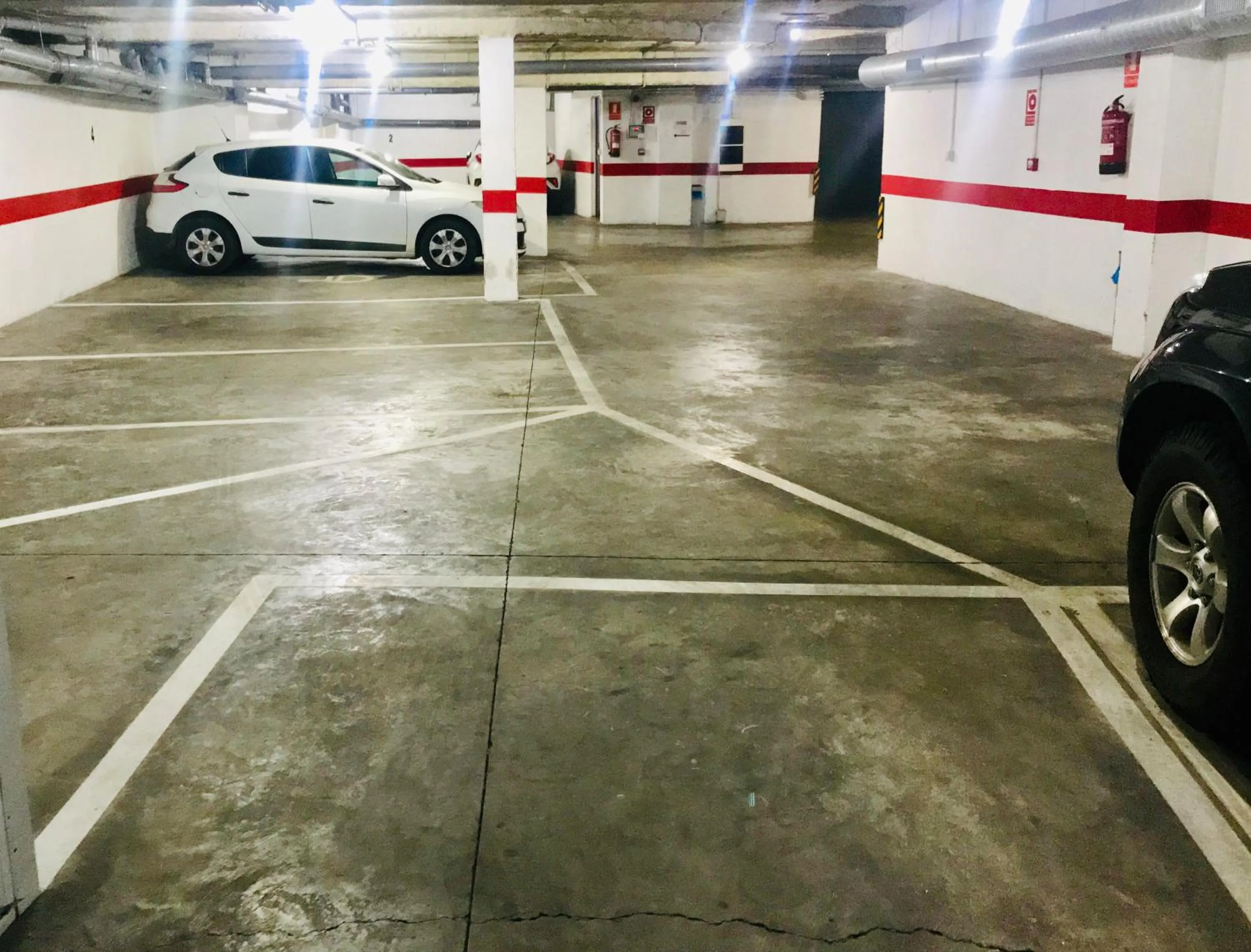 Parking in Hotel de Los Faroles