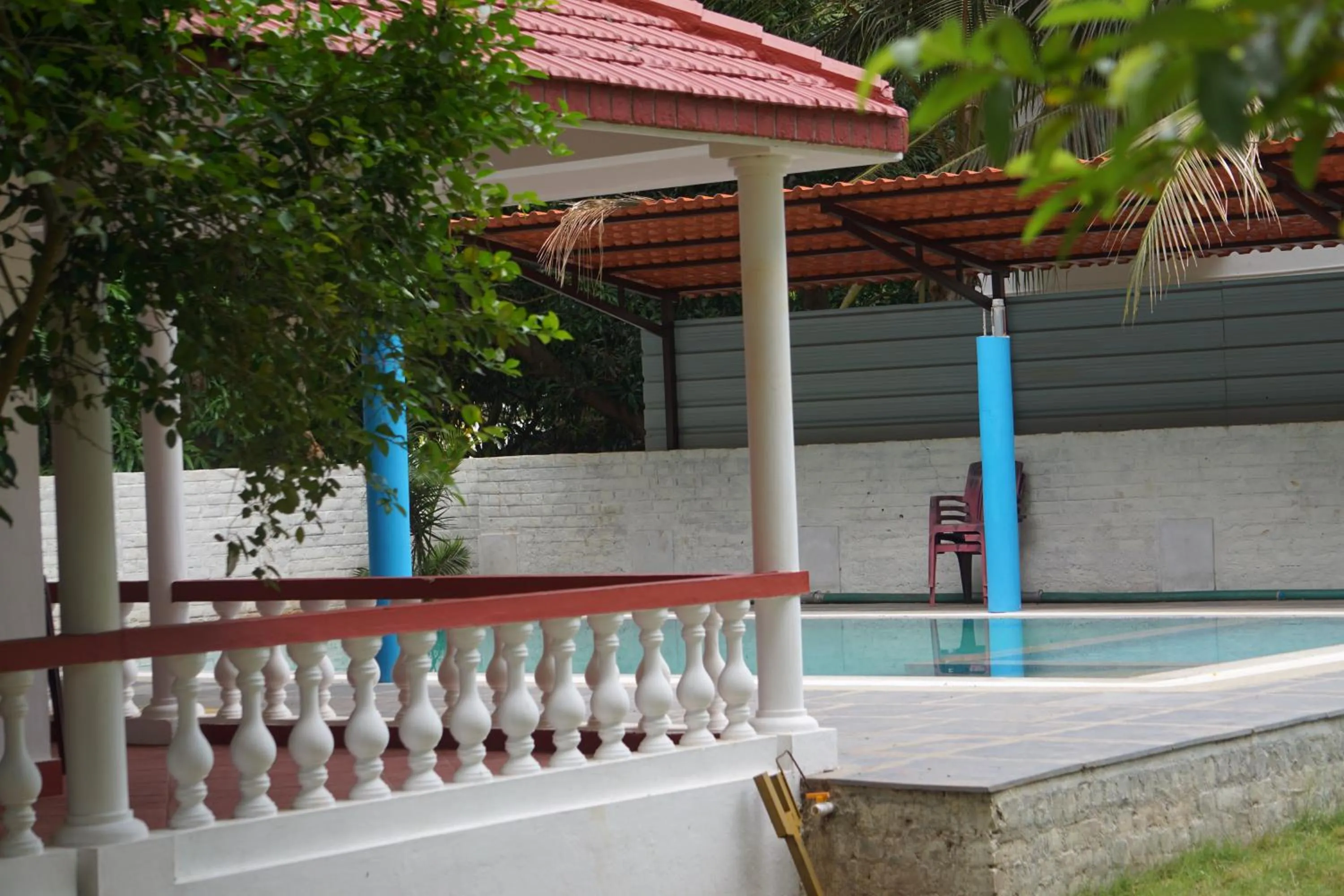 Pool view in Prince Park