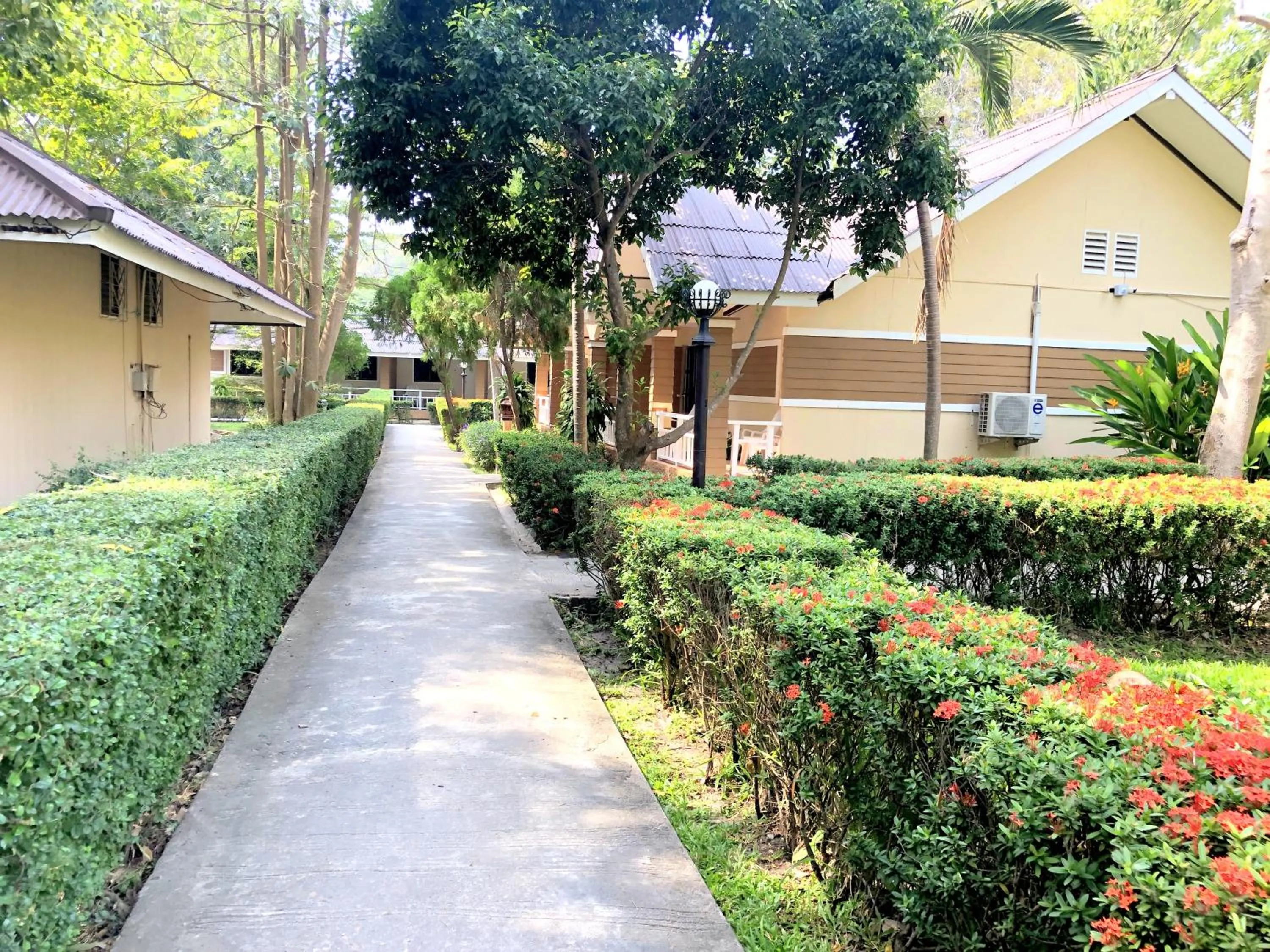 Garden view in Malibu Samed Resort