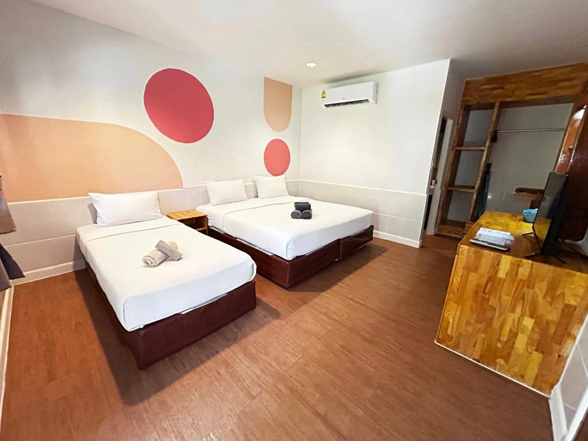 Bed in Malibu Samed Resort