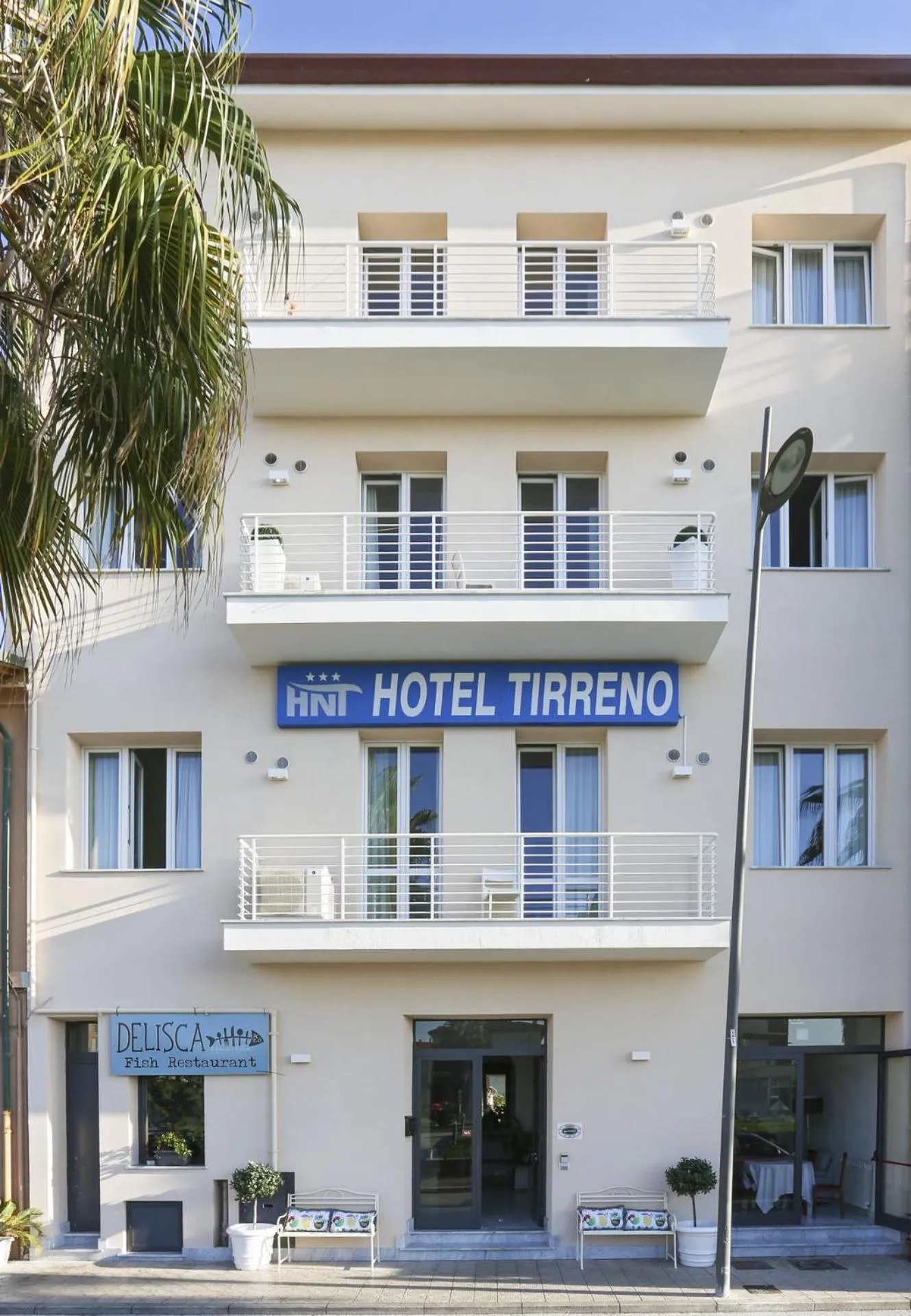 Property building in Hotel Nuovo Tirreno