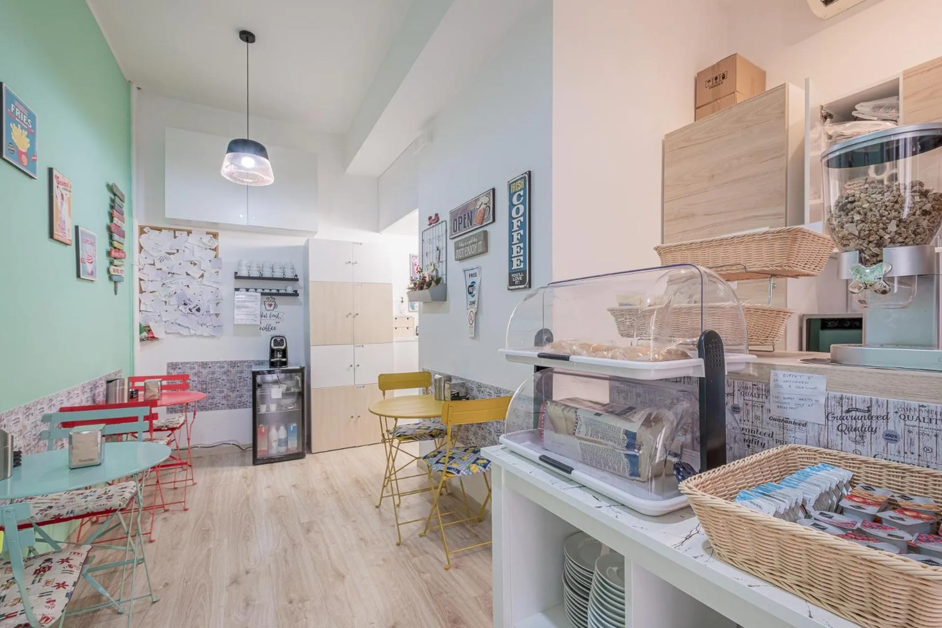 Damiani & Sister Guesthouse