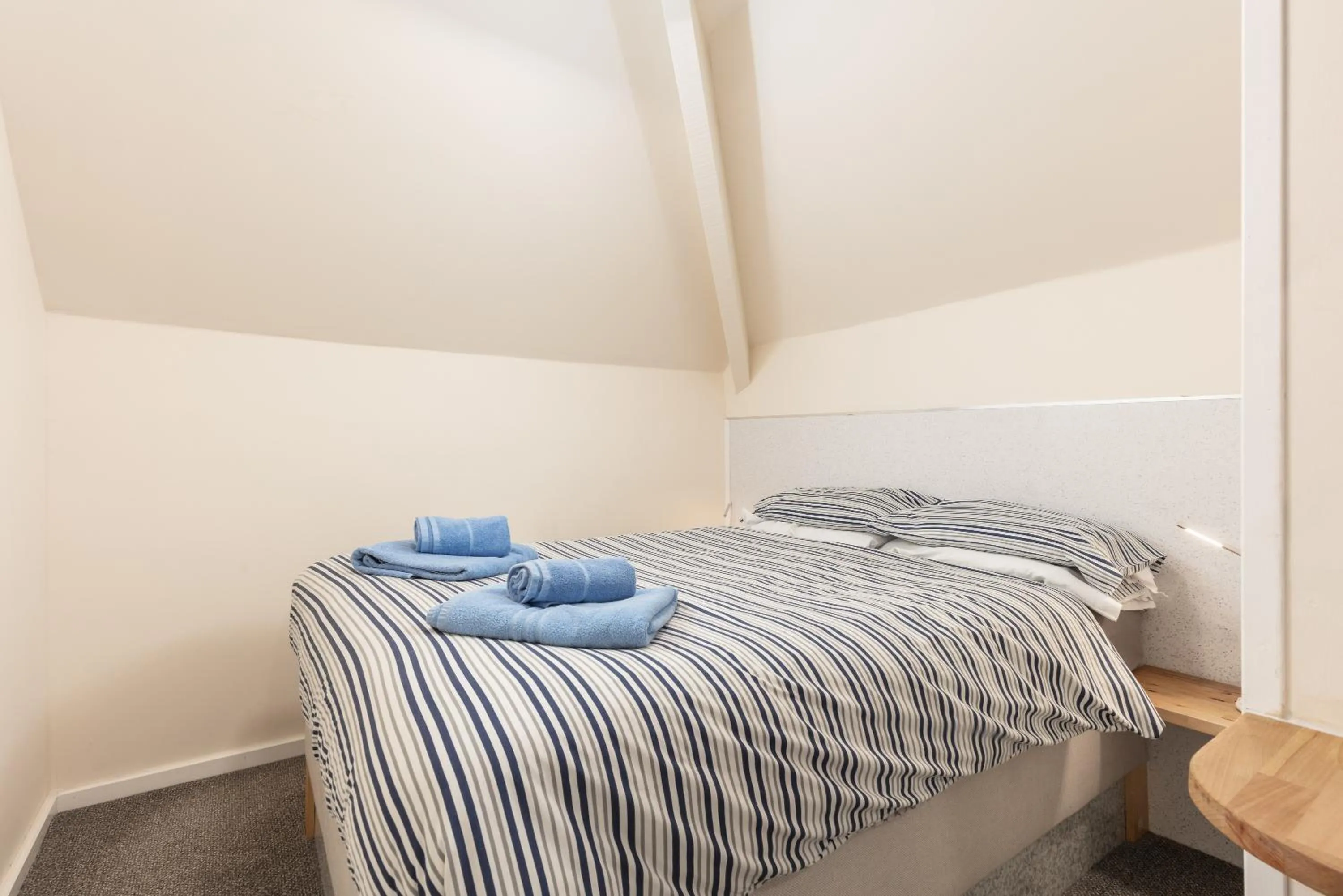 Bed in Silver Street Suites