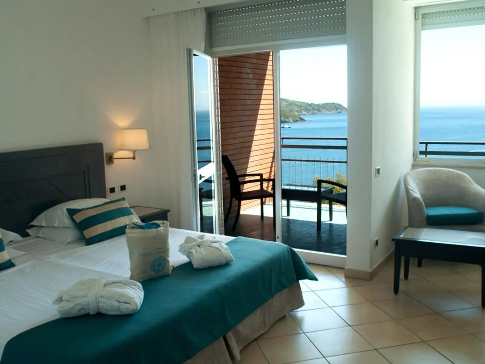 Double Room with Balcony and Sea View in JR Resort Elba International Double Room with Balcony and Sea View in JR Resort Elba International