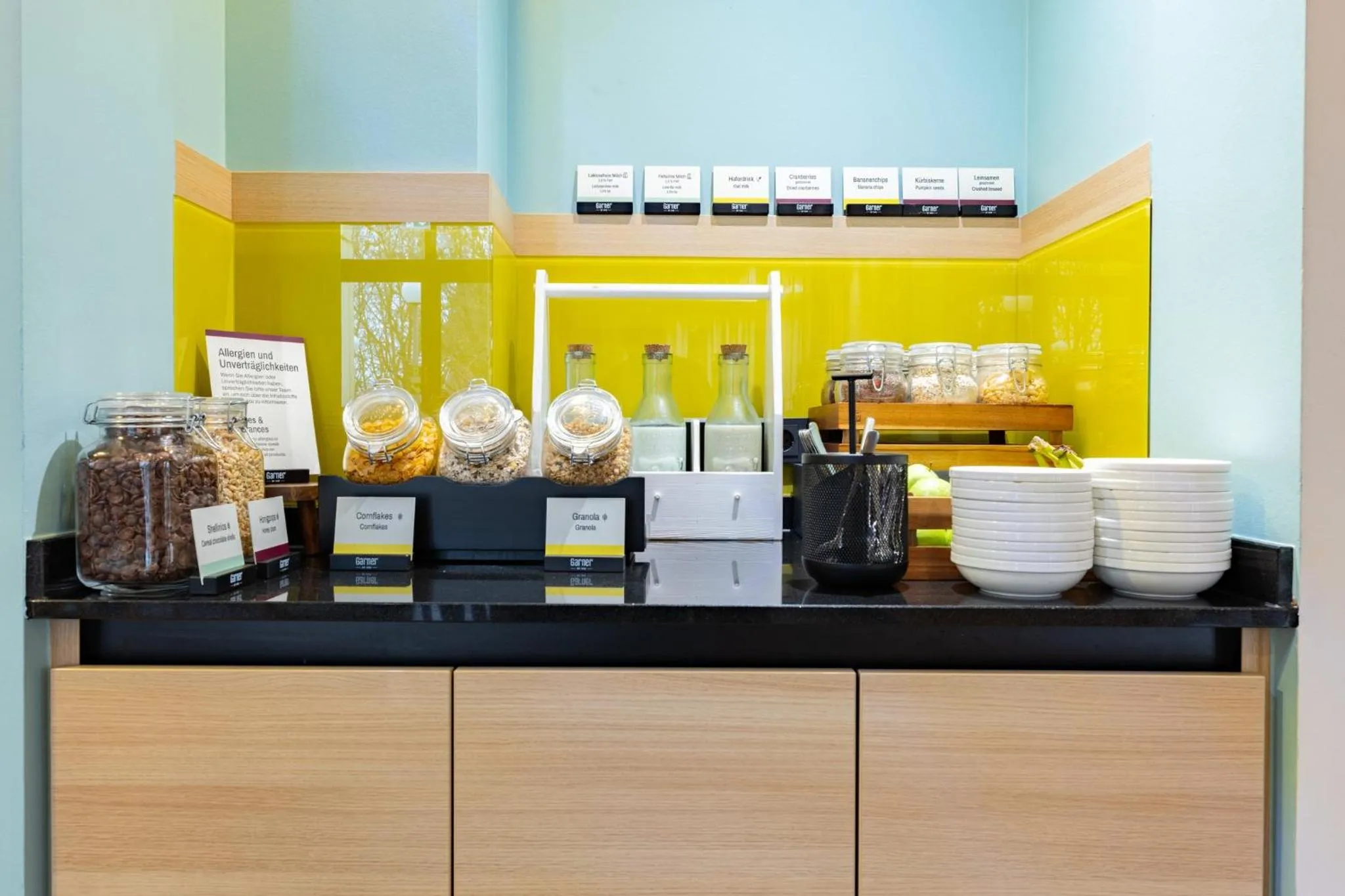 Restaurant/places to eat in Garner Hotel Osnabrück by IHG