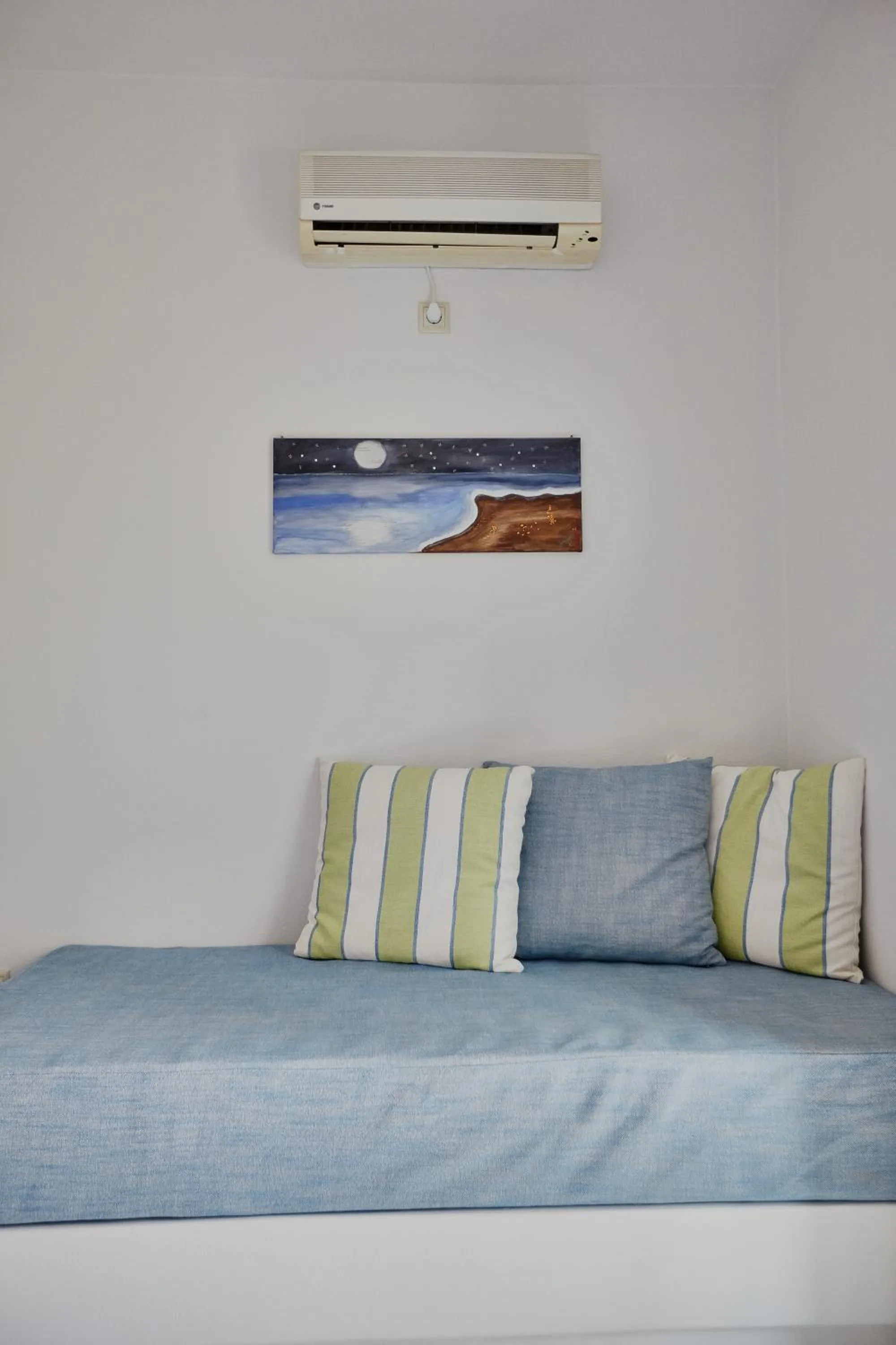 Bed in Irene Studios